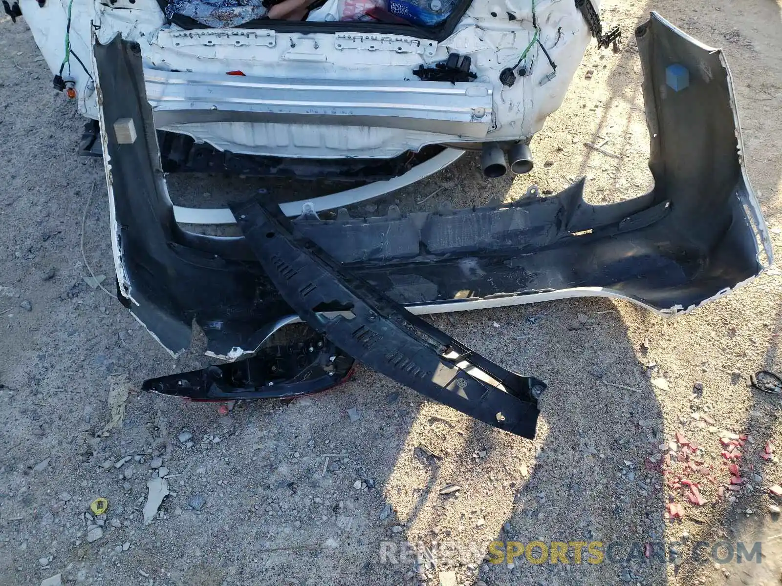 9 Photograph of a damaged car 4T1B11HK8KU795906 TOYOTA CAMRY 2019