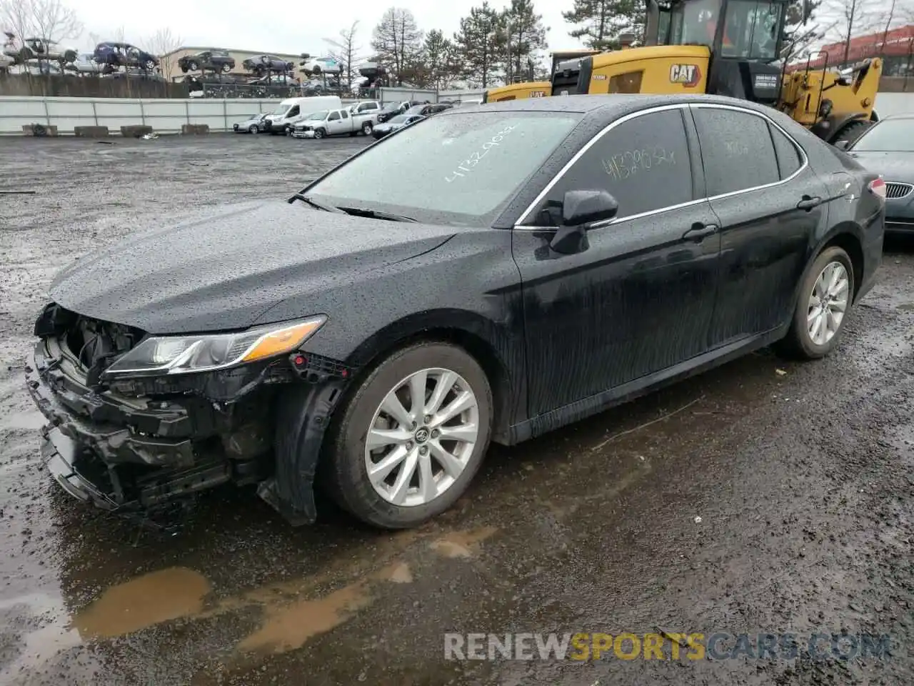 2 Photograph of a damaged car 4T1B11HK8KU798143 TOYOTA CAMRY 2019