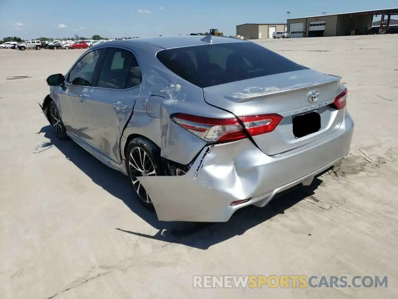 3 Photograph of a damaged car 4T1B11HK8KU798658 TOYOTA CAMRY 2019