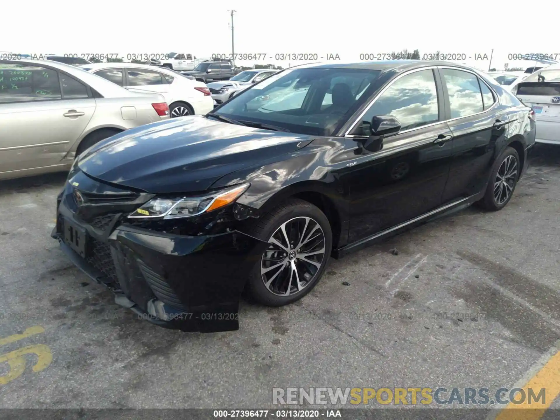 2 Photograph of a damaged car 4T1B11HK8KU798997 TOYOTA CAMRY 2019