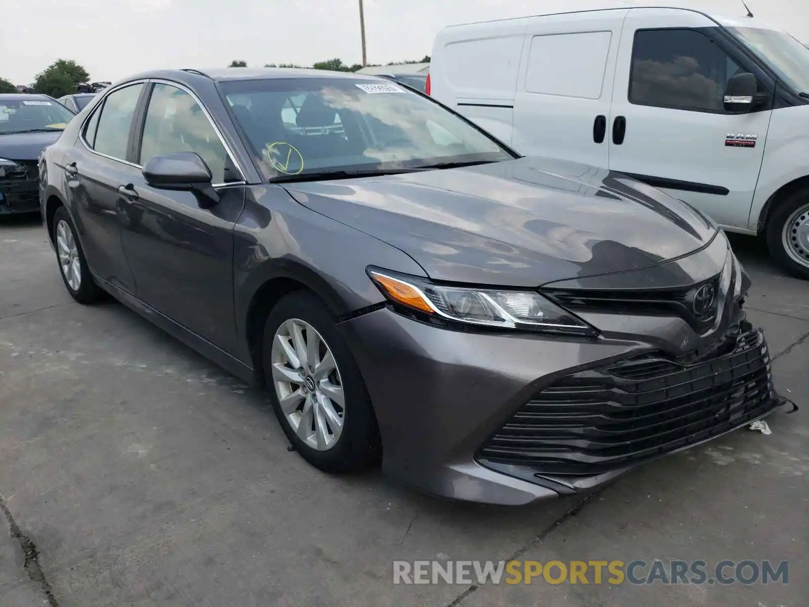 1 Photograph of a damaged car 4T1B11HK8KU799731 TOYOTA CAMRY 2019