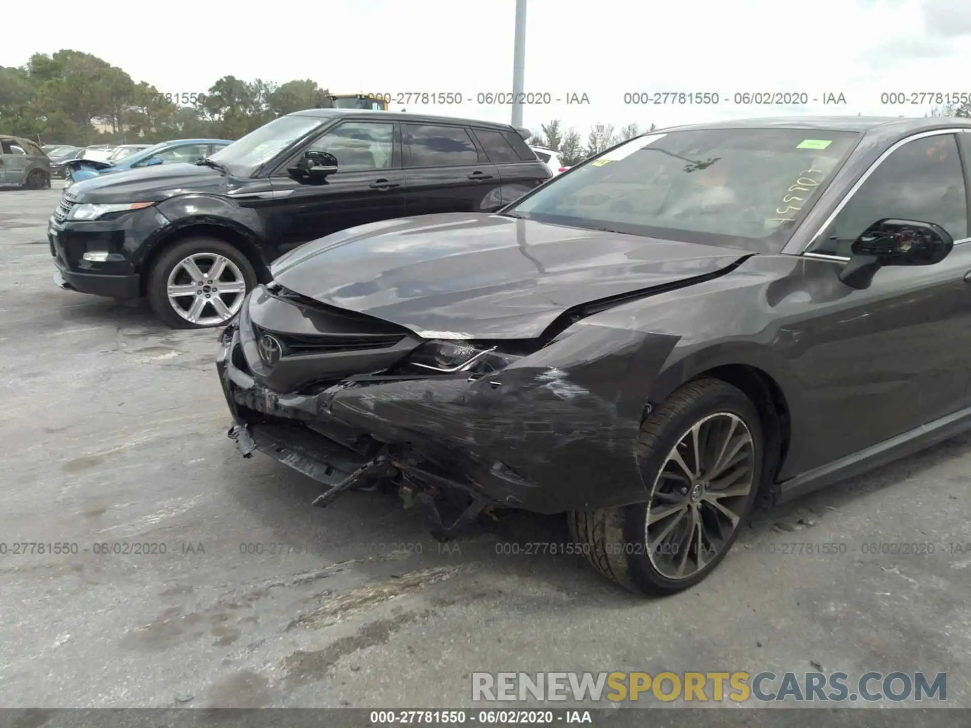 6 Photograph of a damaged car 4T1B11HK8KU799907 TOYOTA CAMRY 2019