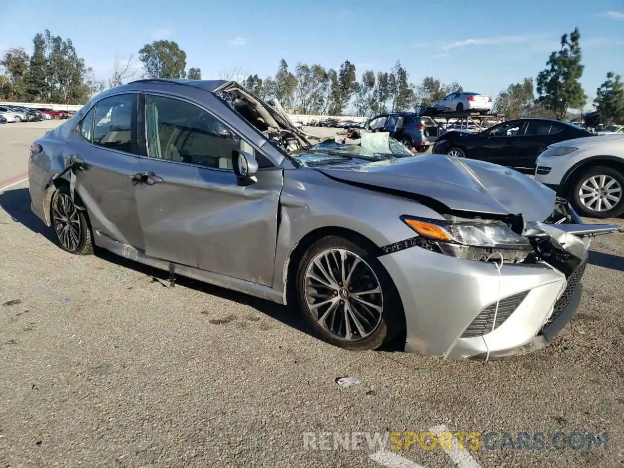 4 Photograph of a damaged car 4T1B11HK8KU800327 TOYOTA CAMRY 2019