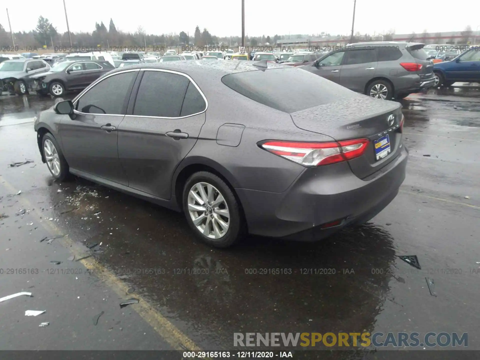 3 Photograph of a damaged car 4T1B11HK8KU801039 TOYOTA CAMRY 2019