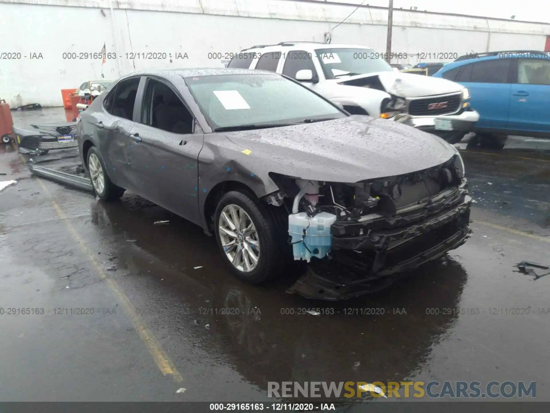 6 Photograph of a damaged car 4T1B11HK8KU801039 TOYOTA CAMRY 2019