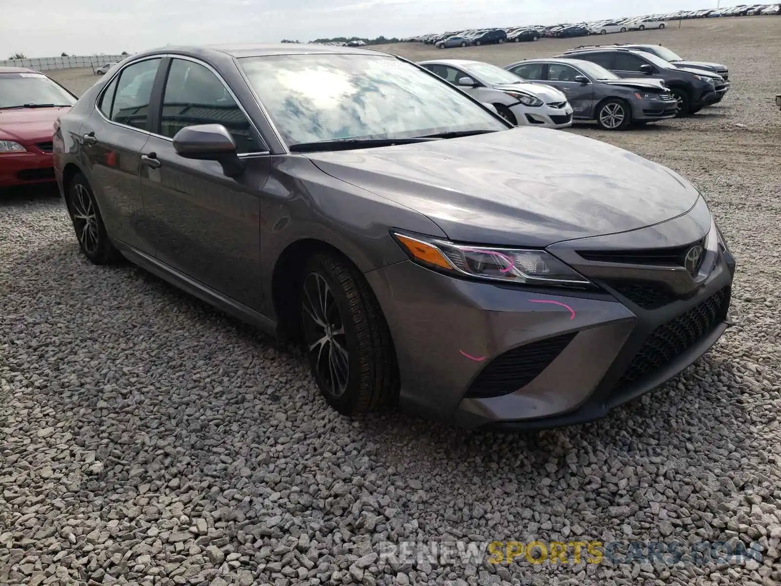 1 Photograph of a damaged car 4T1B11HK8KU801753 TOYOTA CAMRY 2019