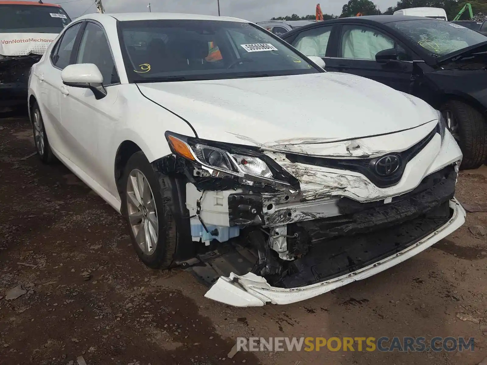 1 Photograph of a damaged car 4T1B11HK8KU801865 TOYOTA CAMRY 2019