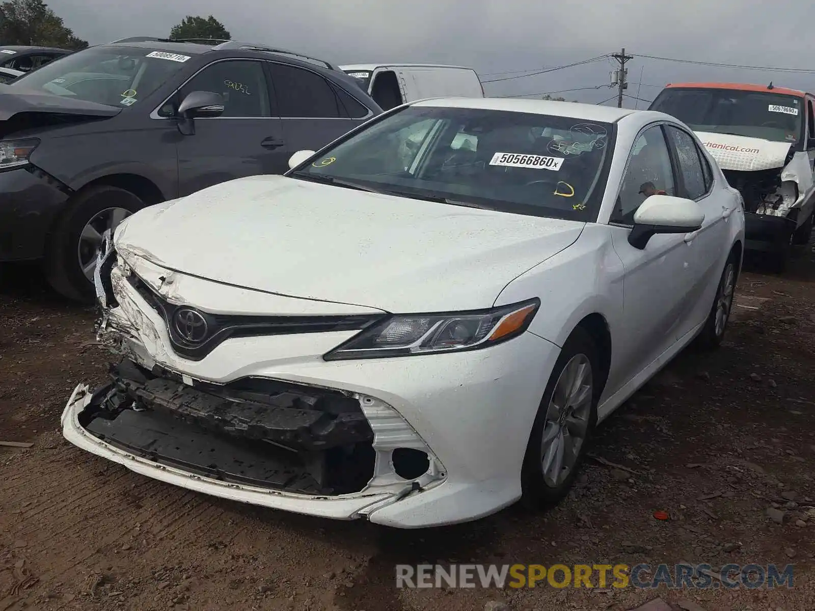 2 Photograph of a damaged car 4T1B11HK8KU801865 TOYOTA CAMRY 2019