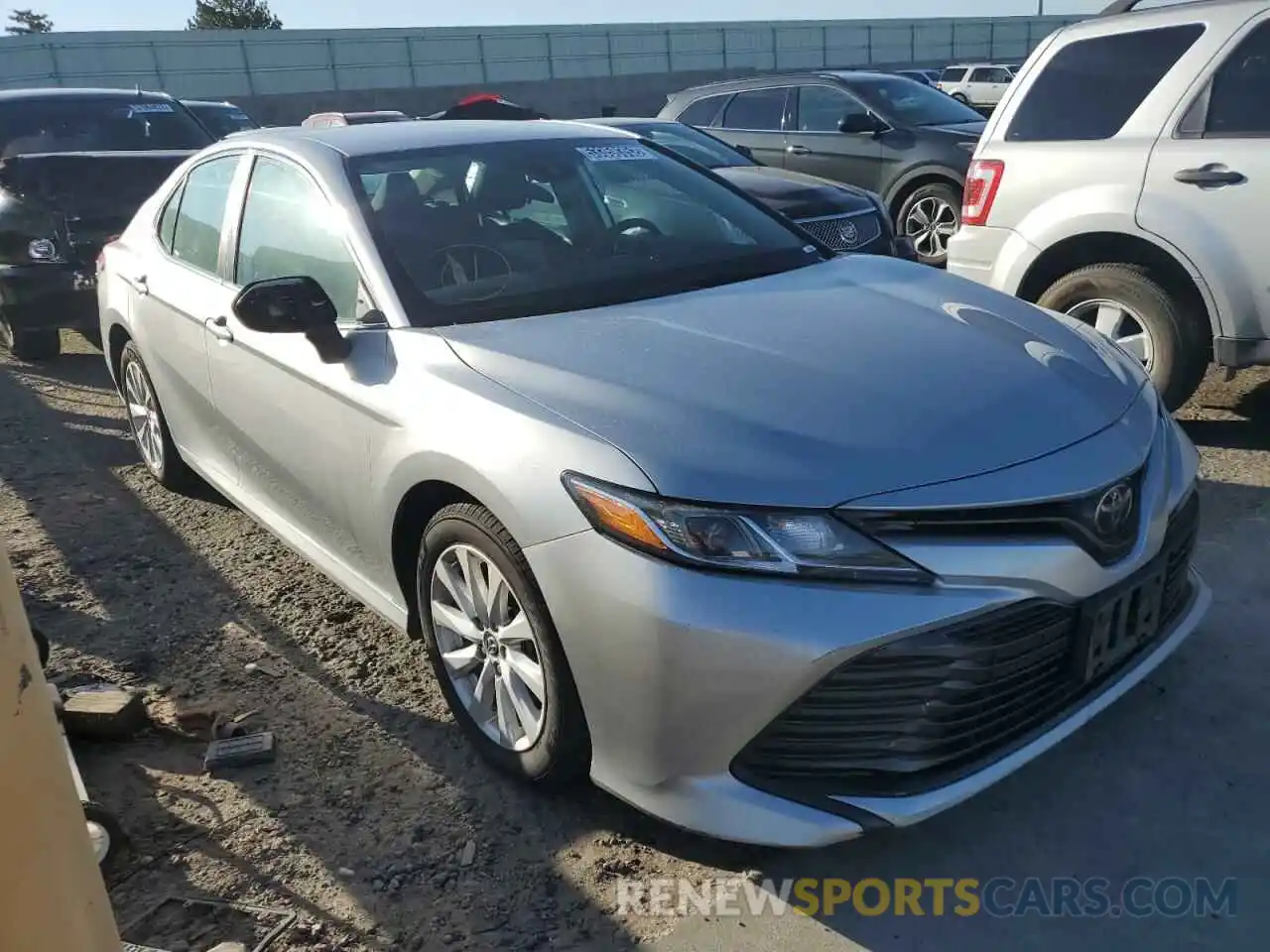 1 Photograph of a damaged car 4T1B11HK8KU803504 TOYOTA CAMRY 2019