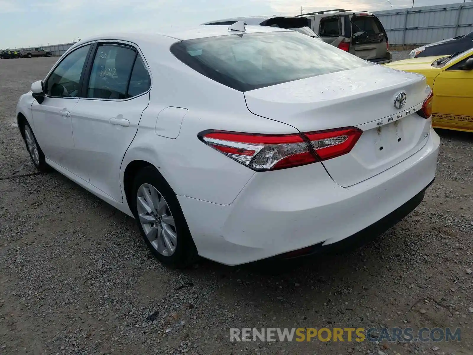 3 Photograph of a damaged car 4T1B11HK8KU803647 TOYOTA CAMRY 2019