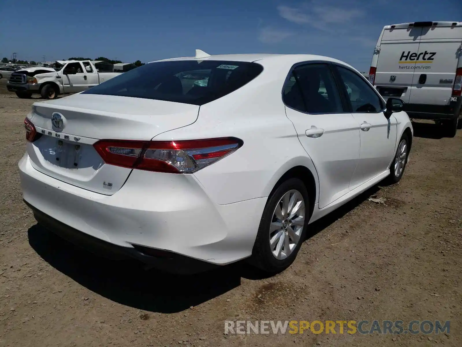 4 Photograph of a damaged car 4T1B11HK8KU804488 TOYOTA CAMRY 2019