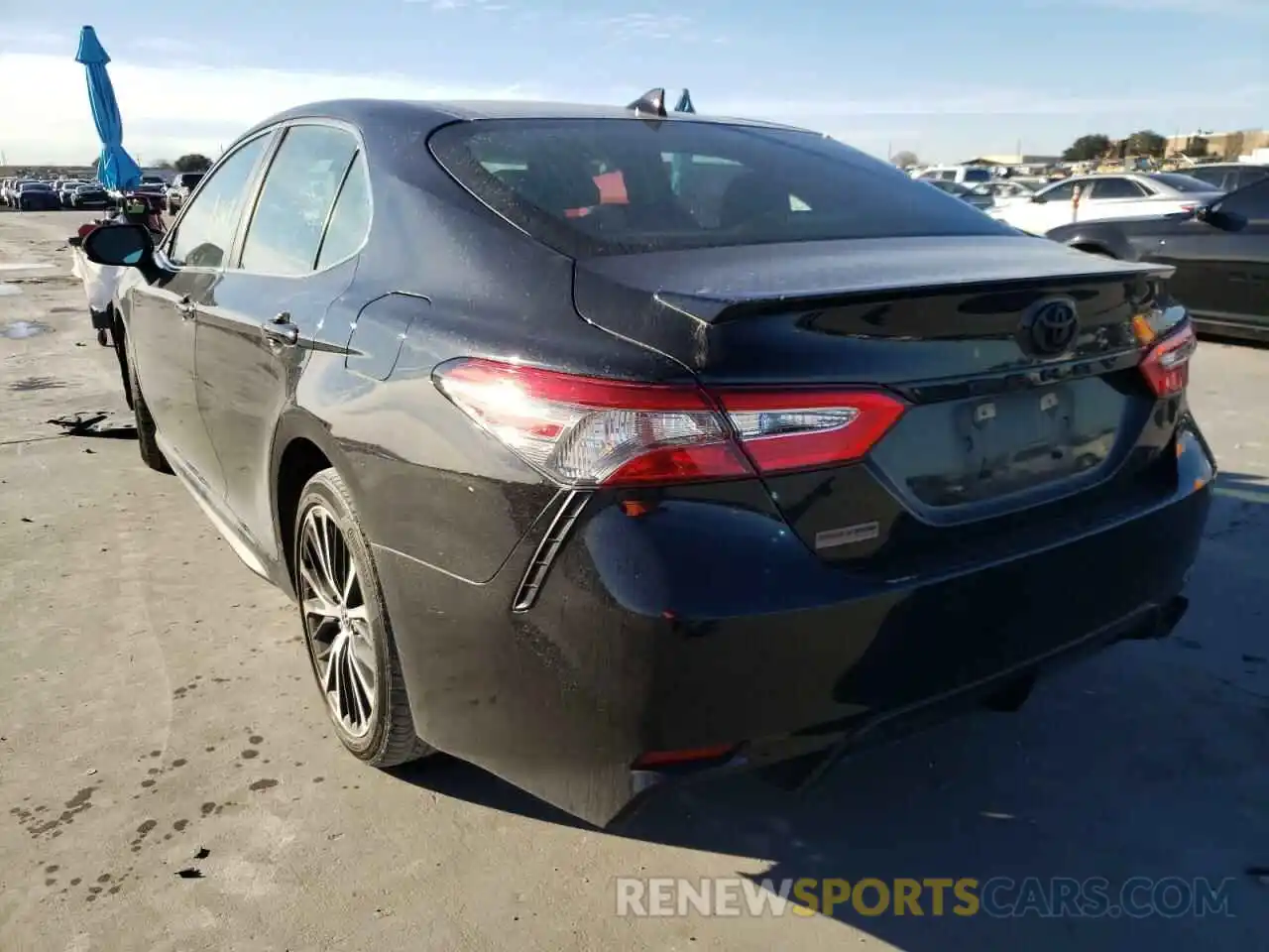 3 Photograph of a damaged car 4T1B11HK8KU806595 TOYOTA CAMRY 2019