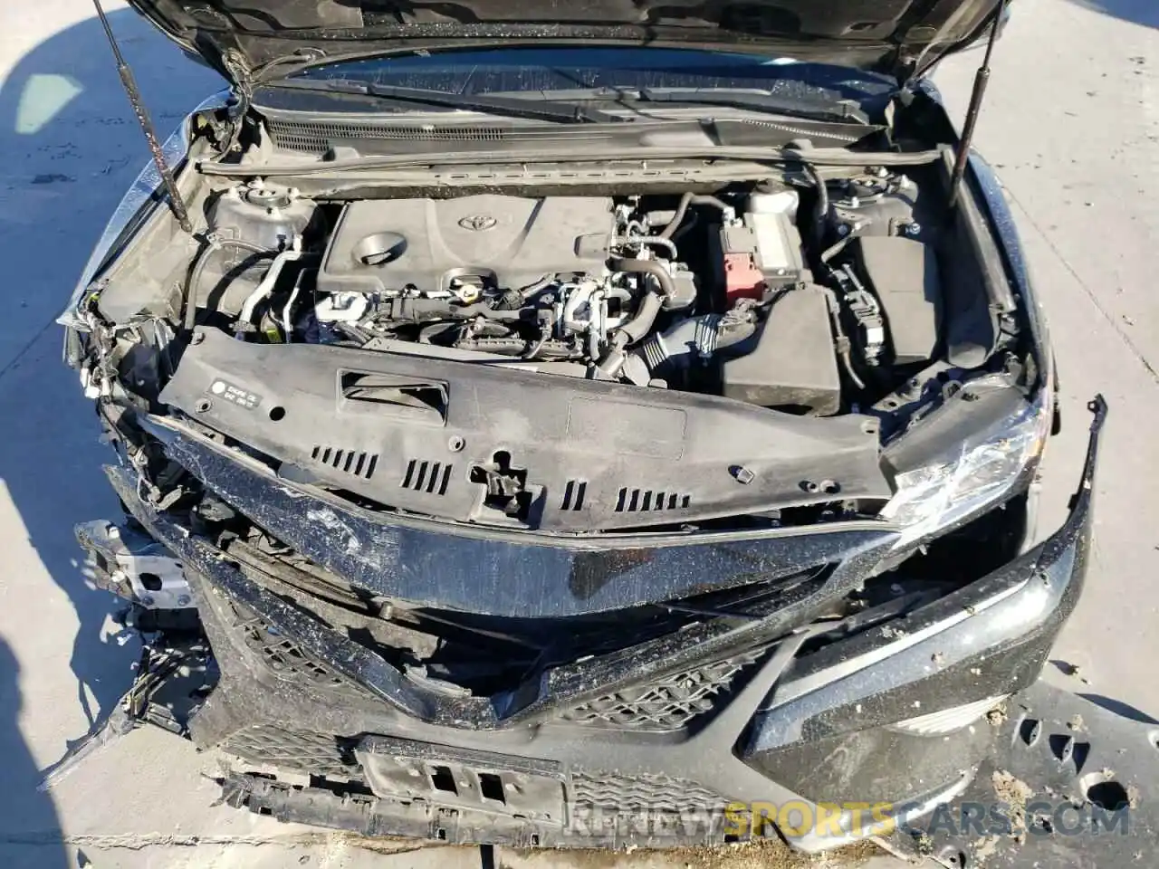 7 Photograph of a damaged car 4T1B11HK8KU806595 TOYOTA CAMRY 2019