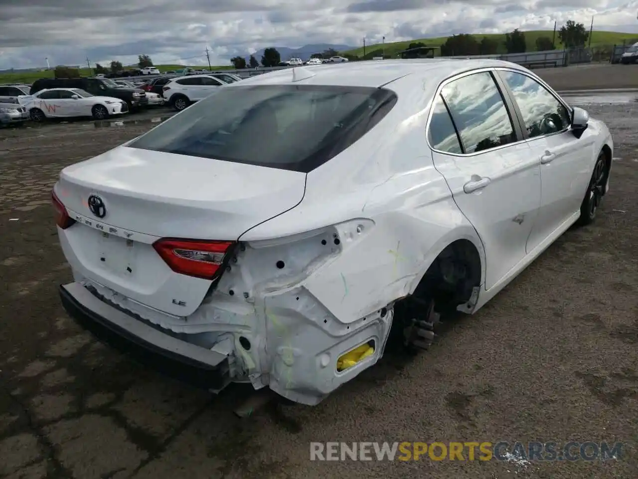 4 Photograph of a damaged car 4T1B11HK8KU806693 TOYOTA CAMRY 2019