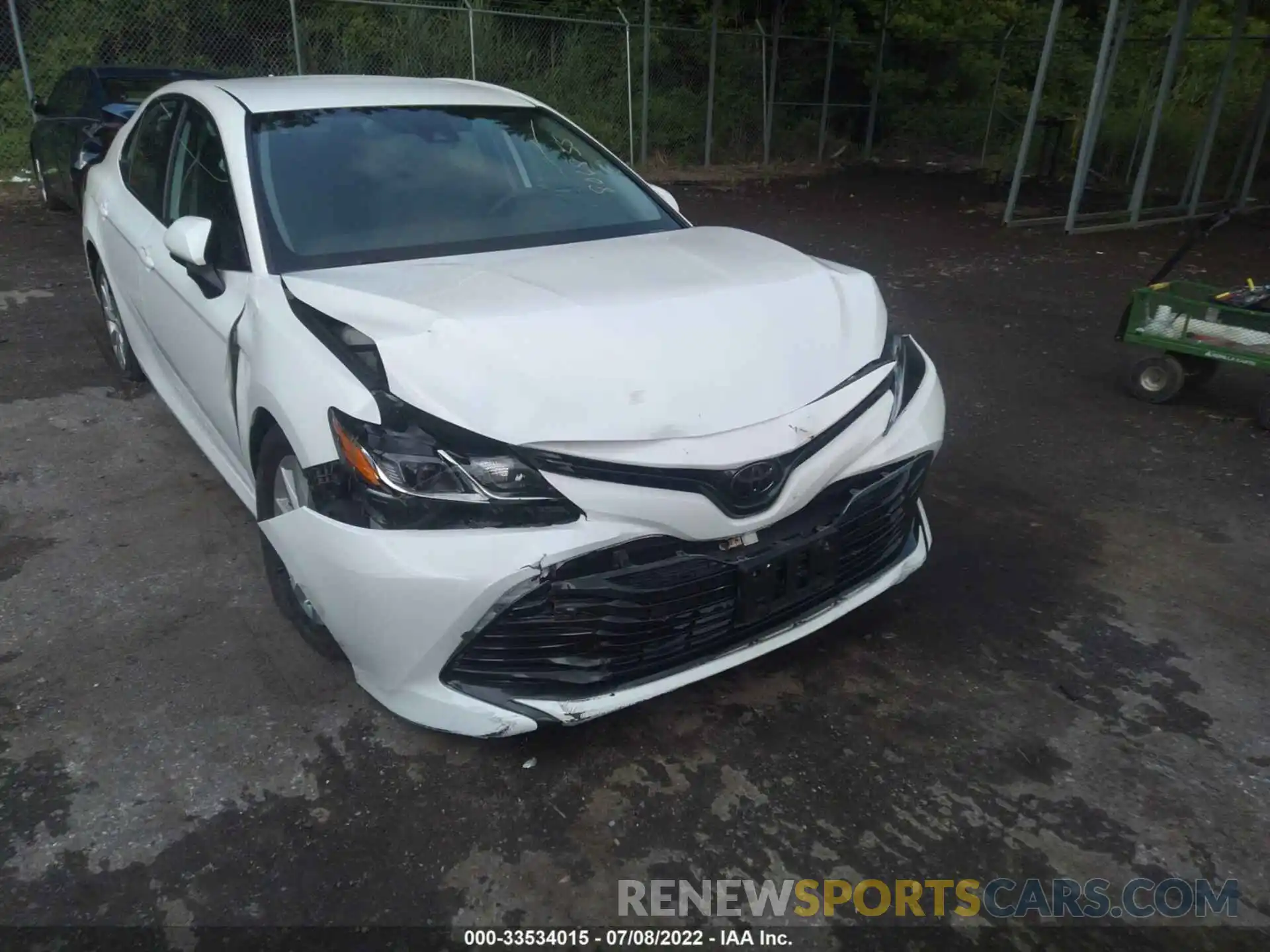 6 Photograph of a damaged car 4T1B11HK8KU806855 TOYOTA CAMRY 2019