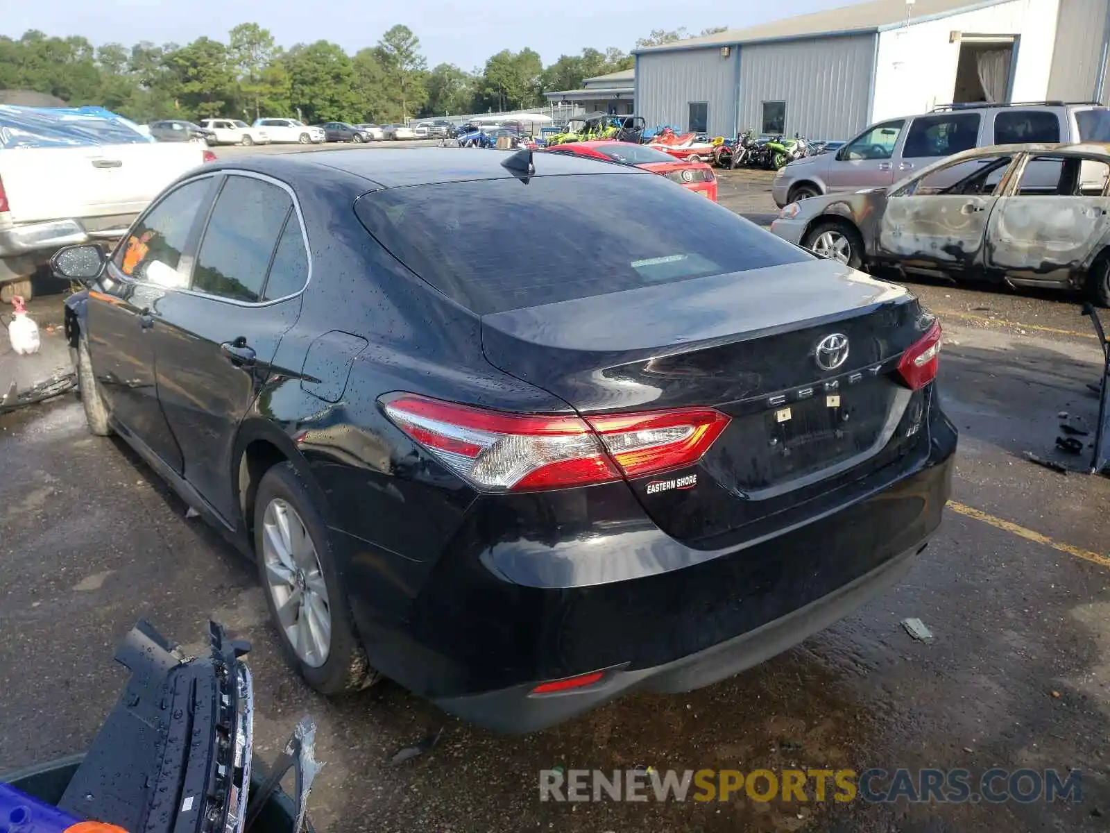 3 Photograph of a damaged car 4T1B11HK8KU808864 TOYOTA CAMRY 2019