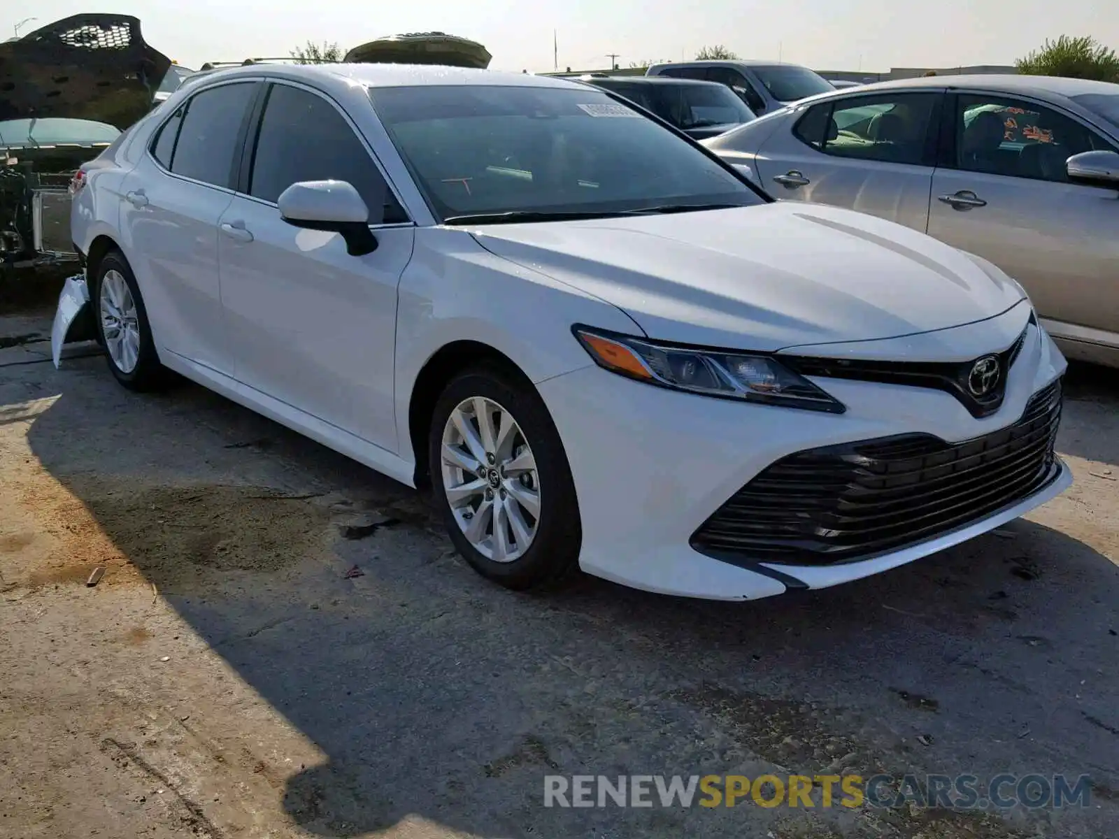 1 Photograph of a damaged car 4T1B11HK8KU809206 TOYOTA CAMRY 2019