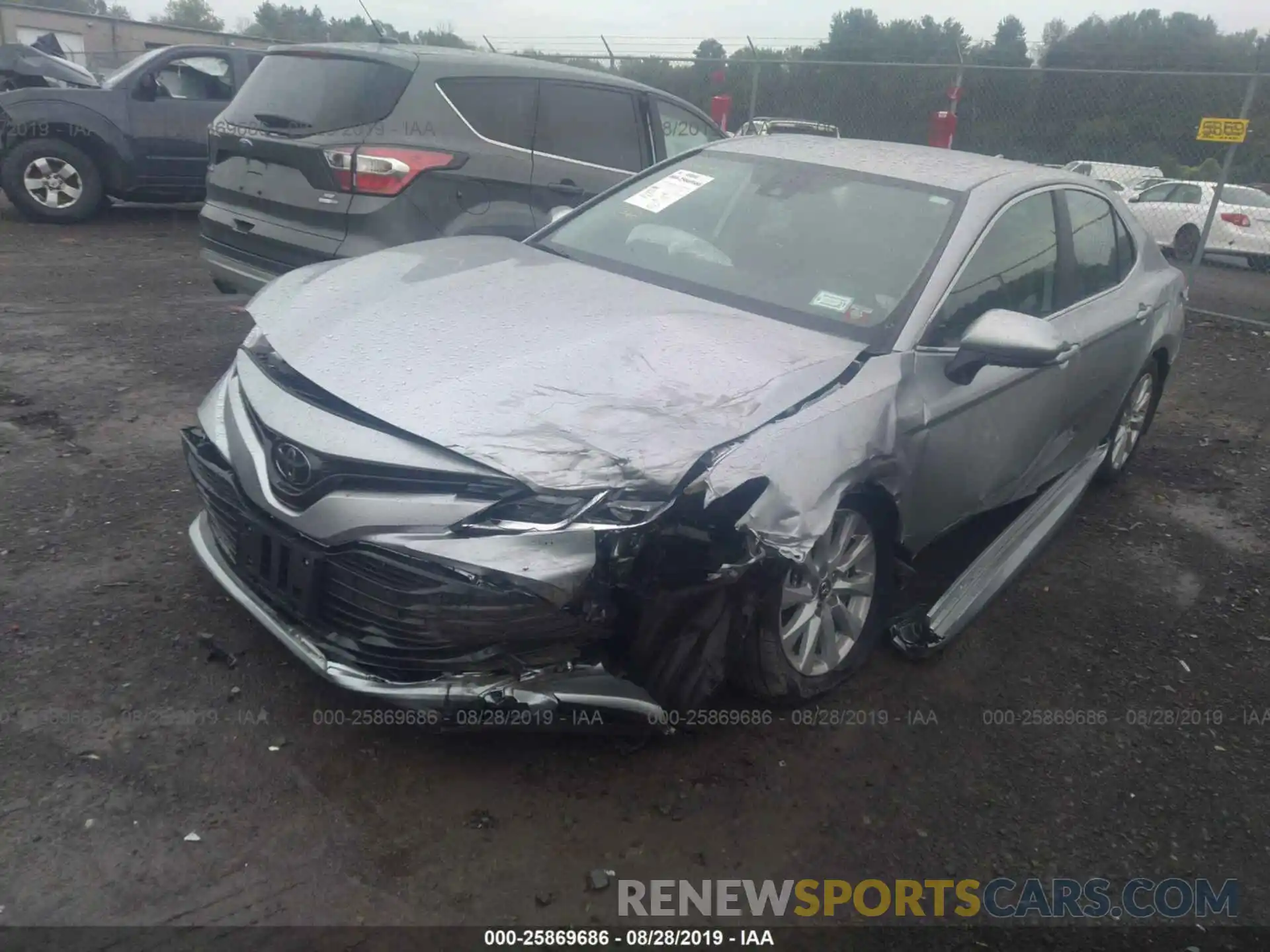 2 Photograph of a damaged car 4T1B11HK8KU810436 TOYOTA CAMRY 2019