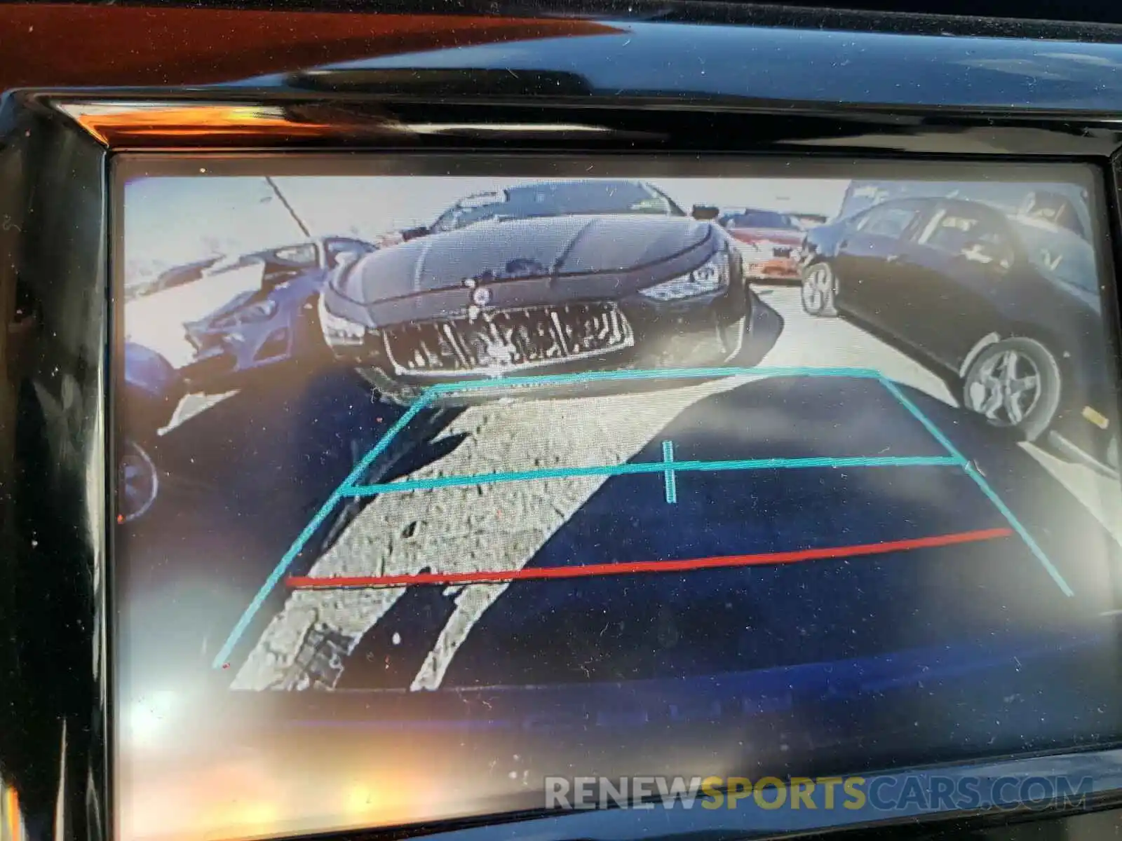 9 Photograph of a damaged car 4T1B11HK8KU811005 TOYOTA CAMRY 2019