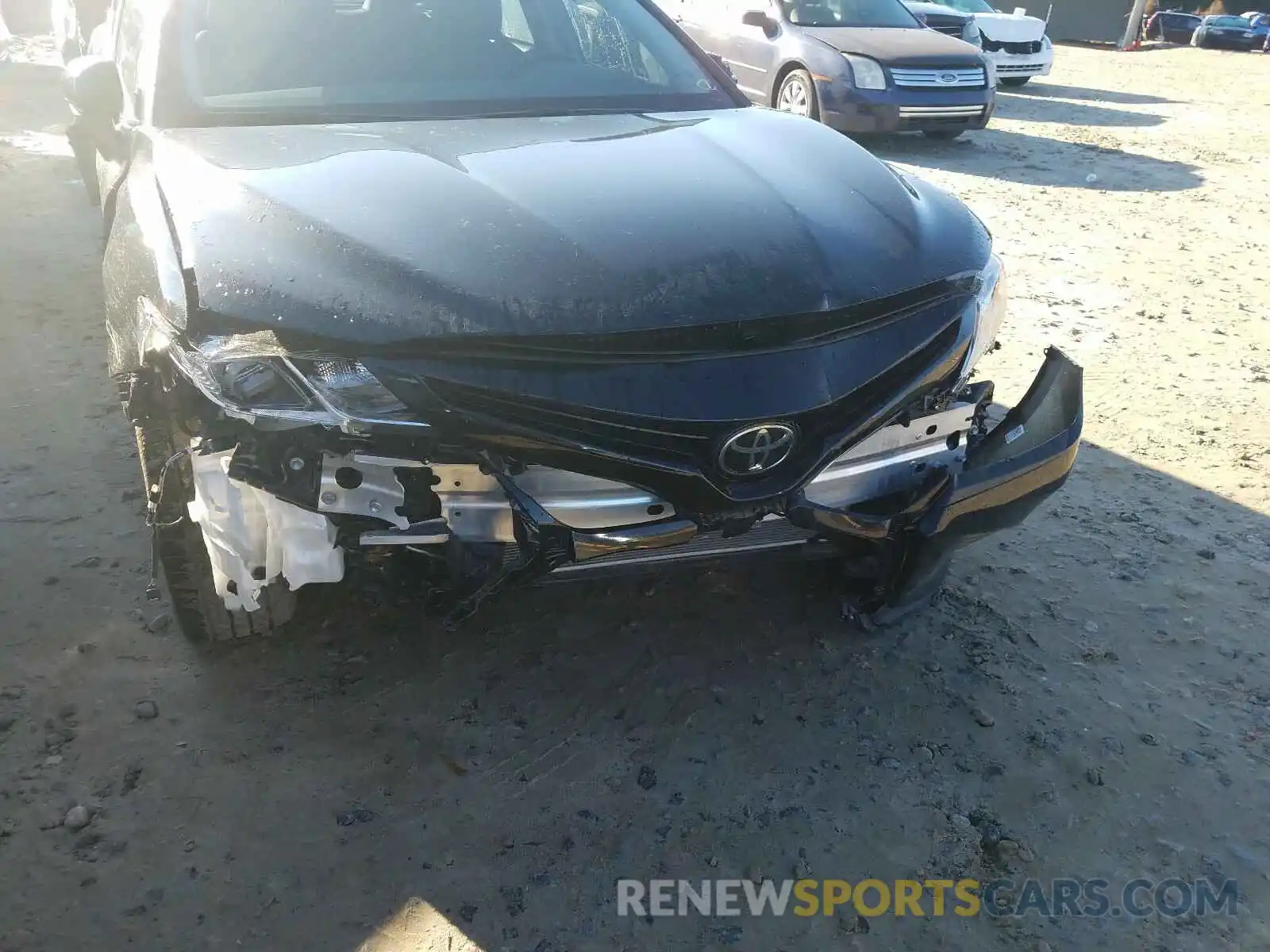 9 Photograph of a damaged car 4T1B11HK8KU812123 TOYOTA CAMRY 2019