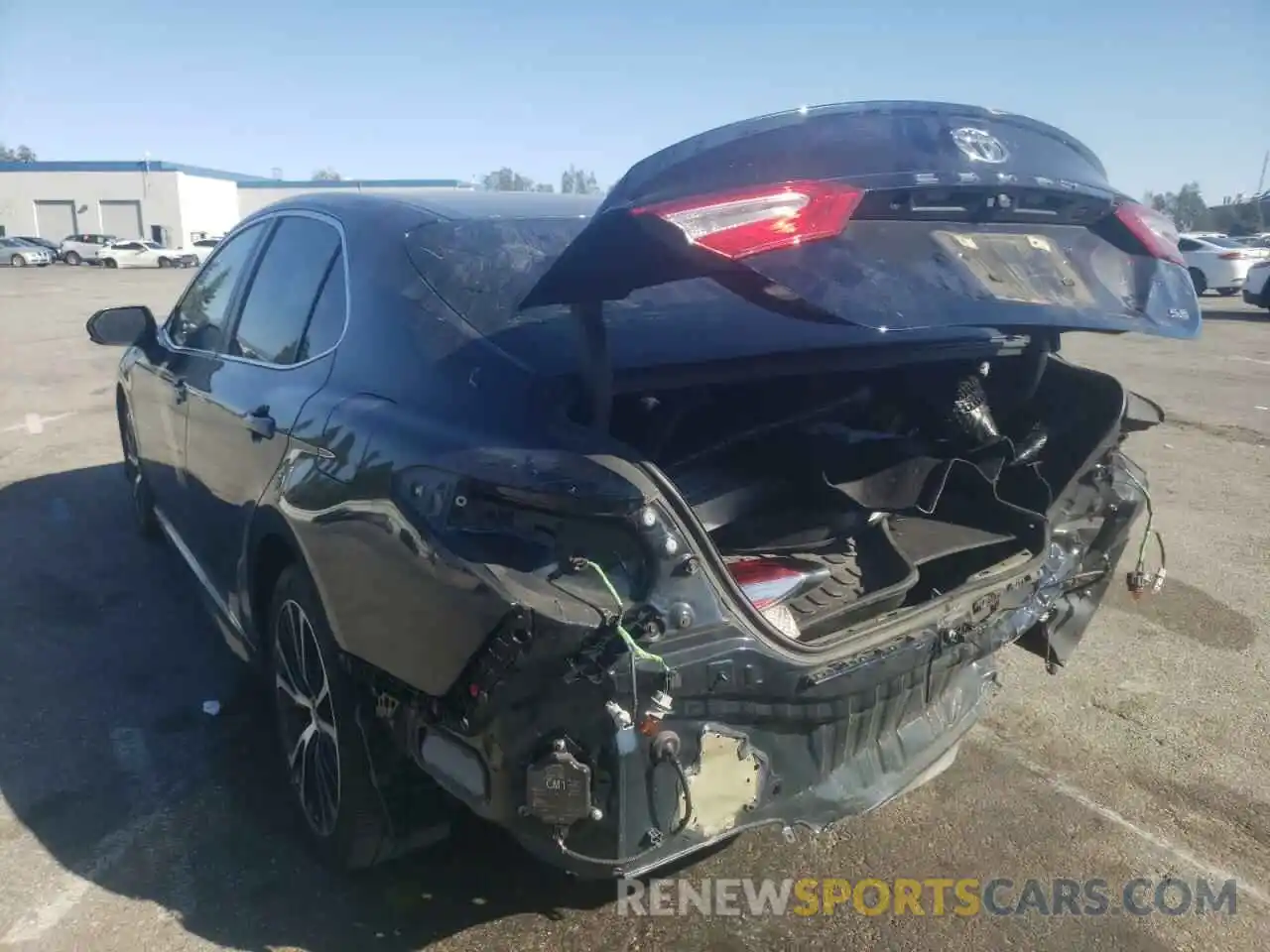 3 Photograph of a damaged car 4T1B11HK8KU812574 TOYOTA CAMRY 2019