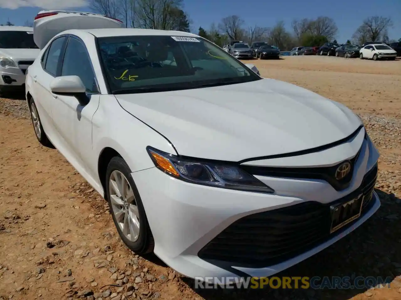 1 Photograph of a damaged car 4T1B11HK8KU814115 TOYOTA CAMRY 2019