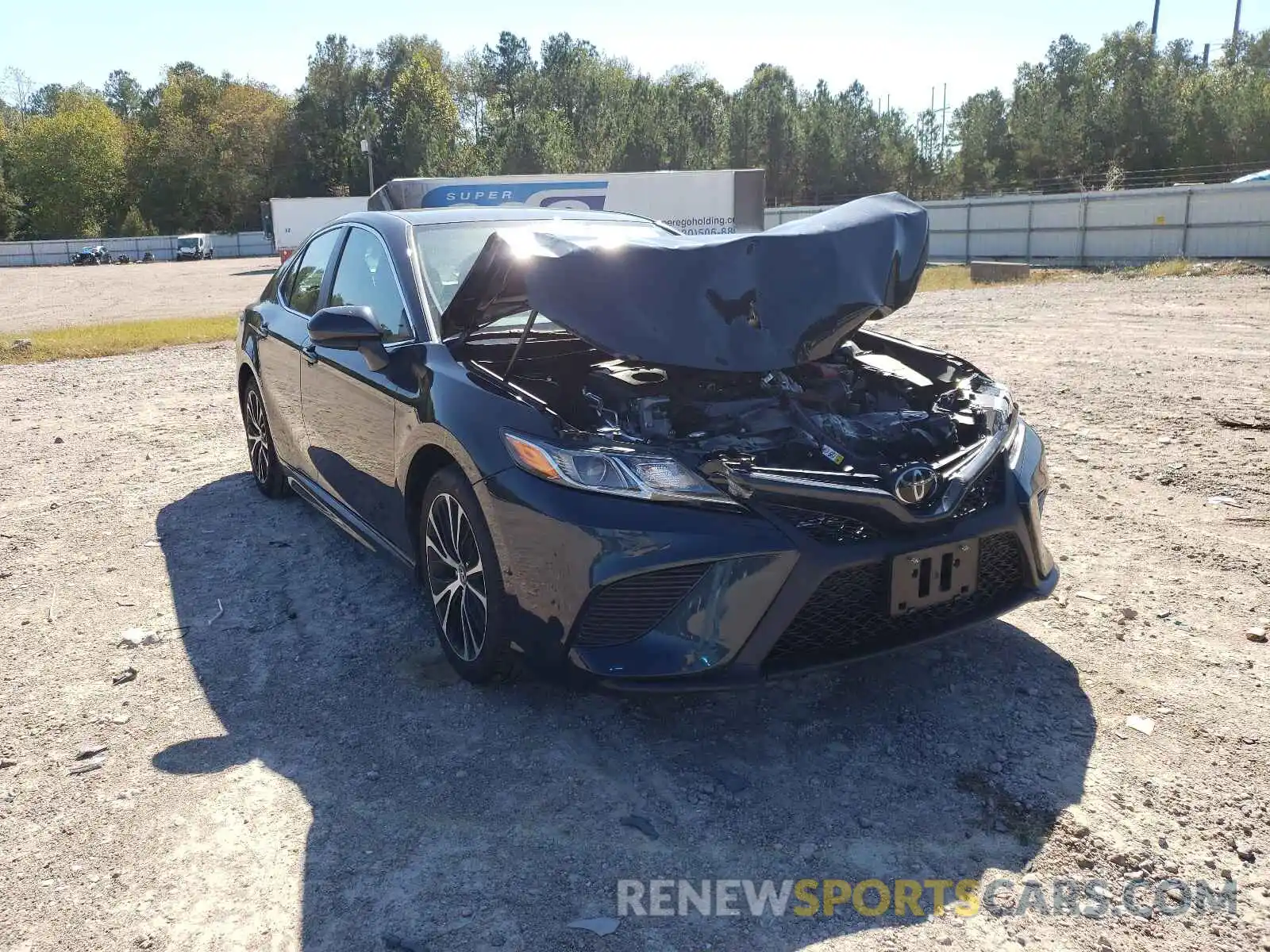 1 Photograph of a damaged car 4T1B11HK8KU817144 TOYOTA CAMRY 2019