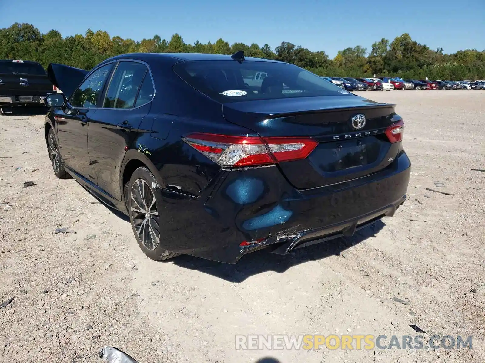 3 Photograph of a damaged car 4T1B11HK8KU817144 TOYOTA CAMRY 2019