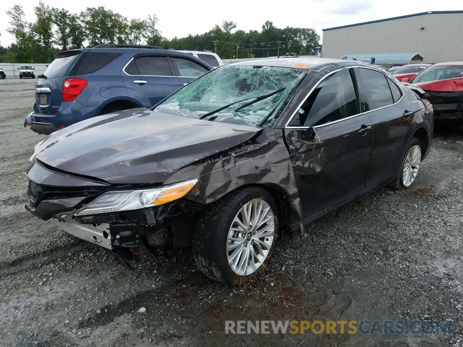 2 Photograph of a damaged car 4T1B11HK8KU818312 TOYOTA CAMRY 2019