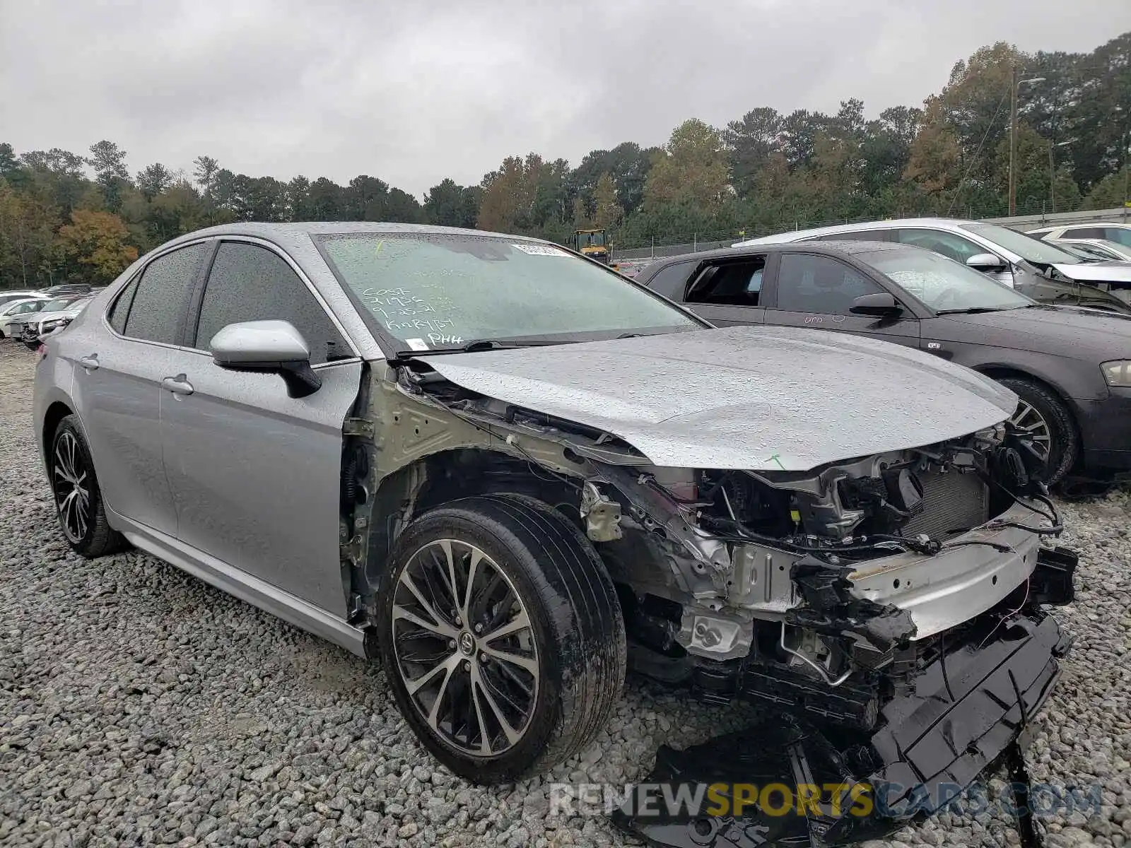 1 Photograph of a damaged car 4T1B11HK8KU820478 TOYOTA CAMRY 2019