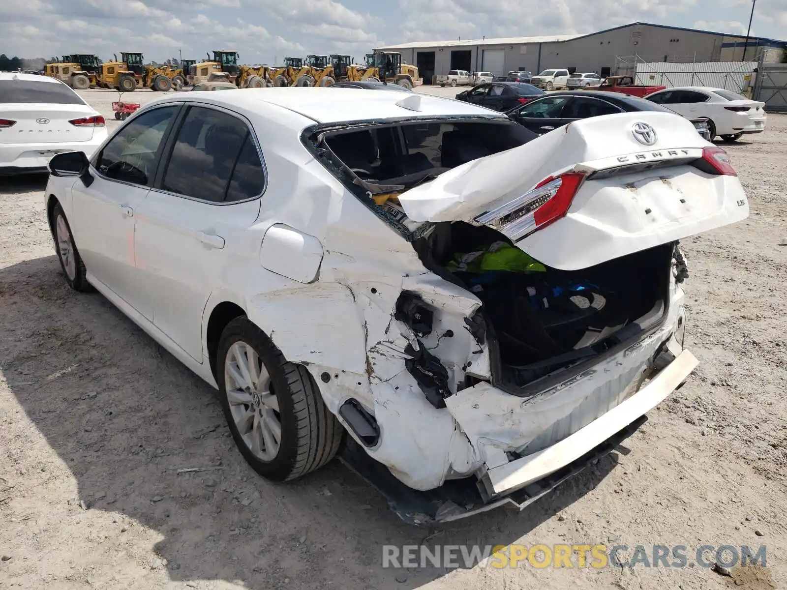 3 Photograph of a damaged car 4T1B11HK8KU820710 TOYOTA CAMRY 2019