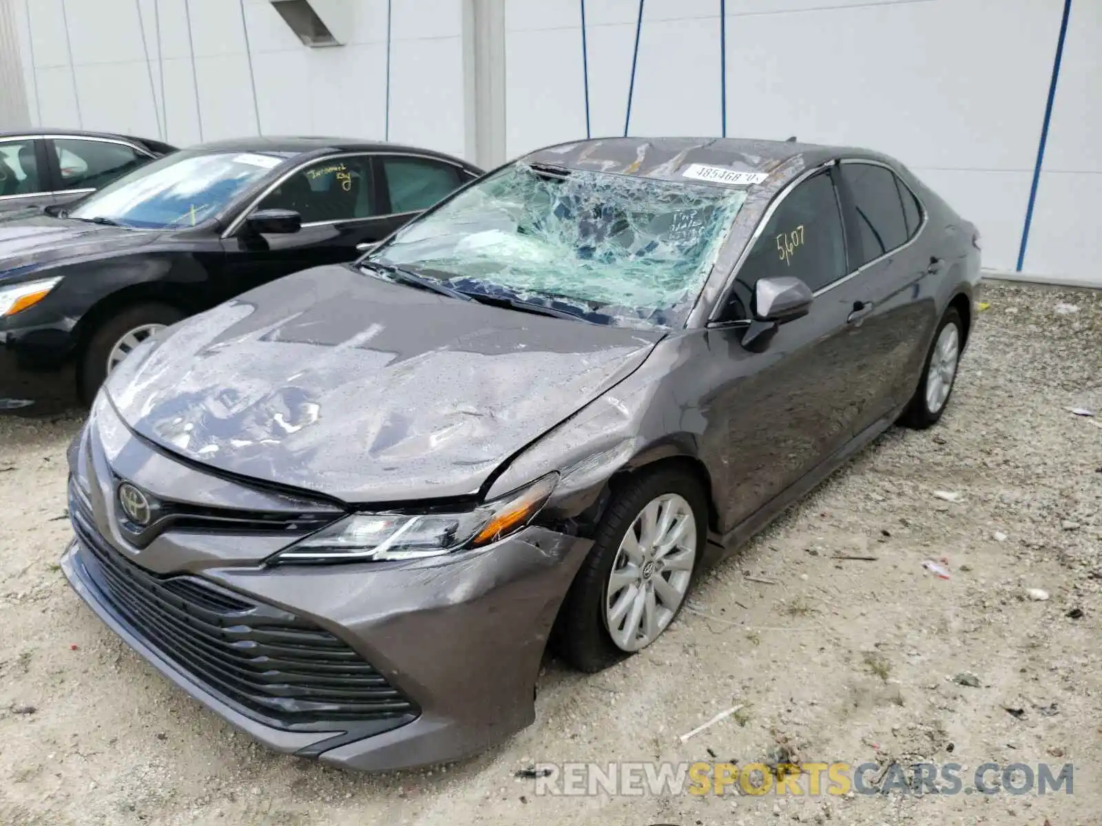 2 Photograph of a damaged car 4T1B11HK8KU823171 TOYOTA CAMRY 2019