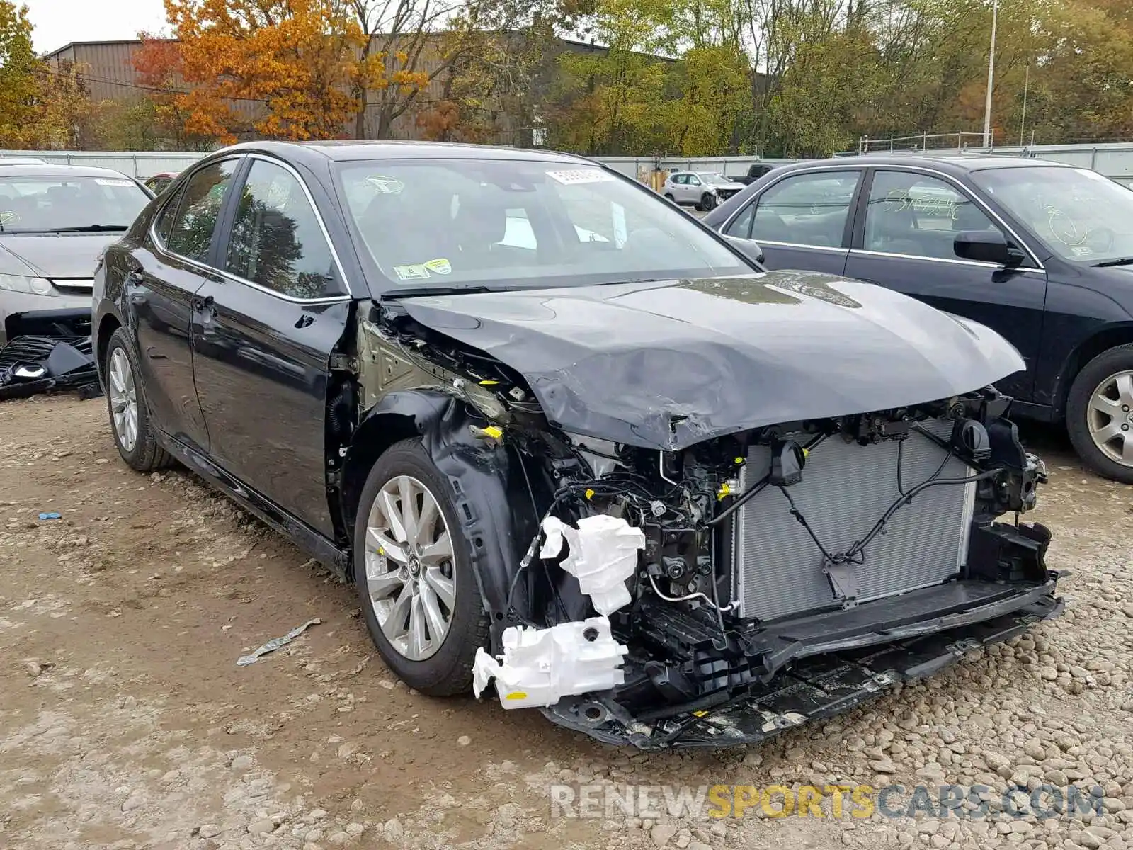 1 Photograph of a damaged car 4T1B11HK8KU823574 TOYOTA CAMRY 2019