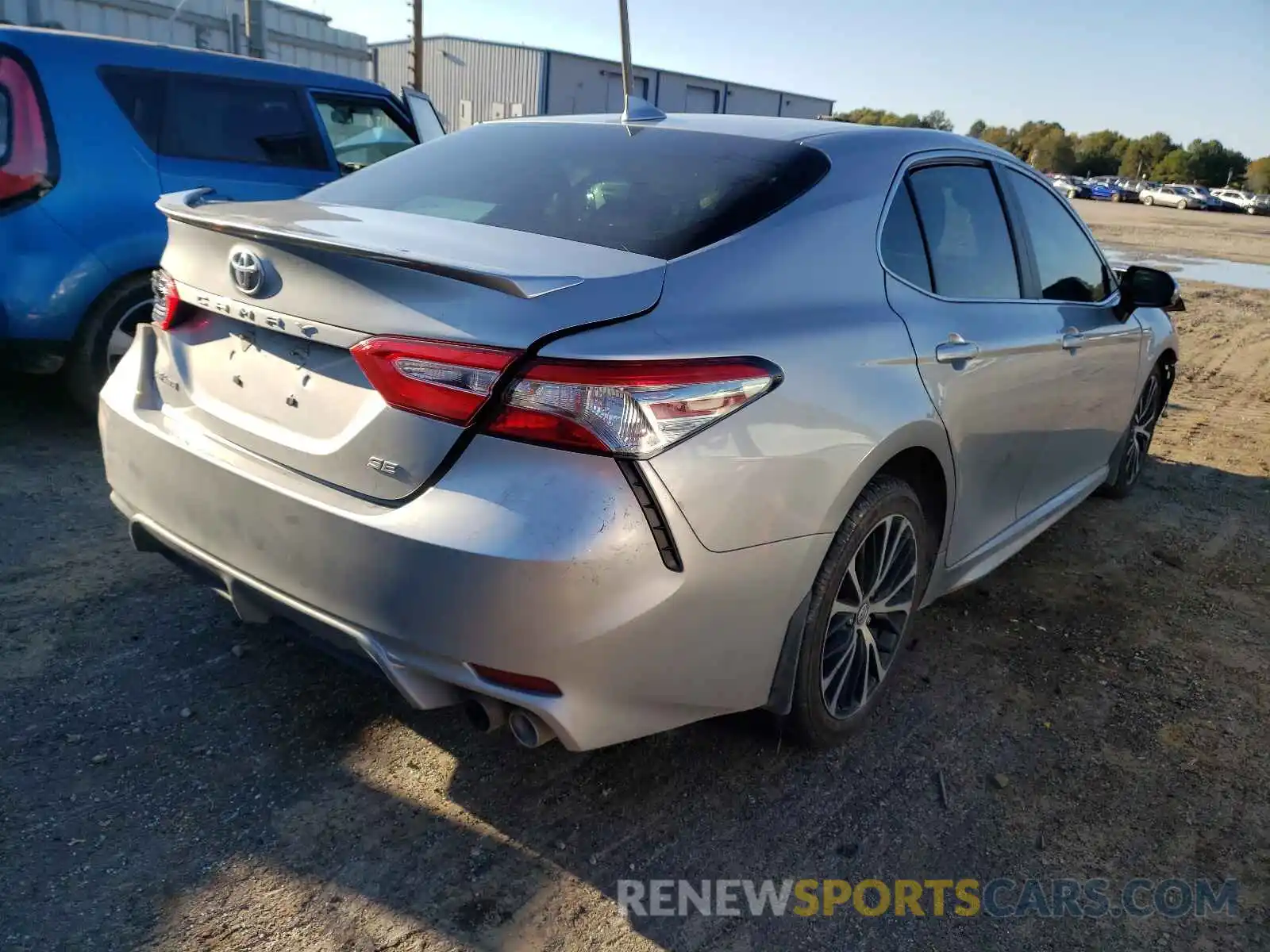 4 Photograph of a damaged car 4T1B11HK8KU825793 TOYOTA CAMRY 2019