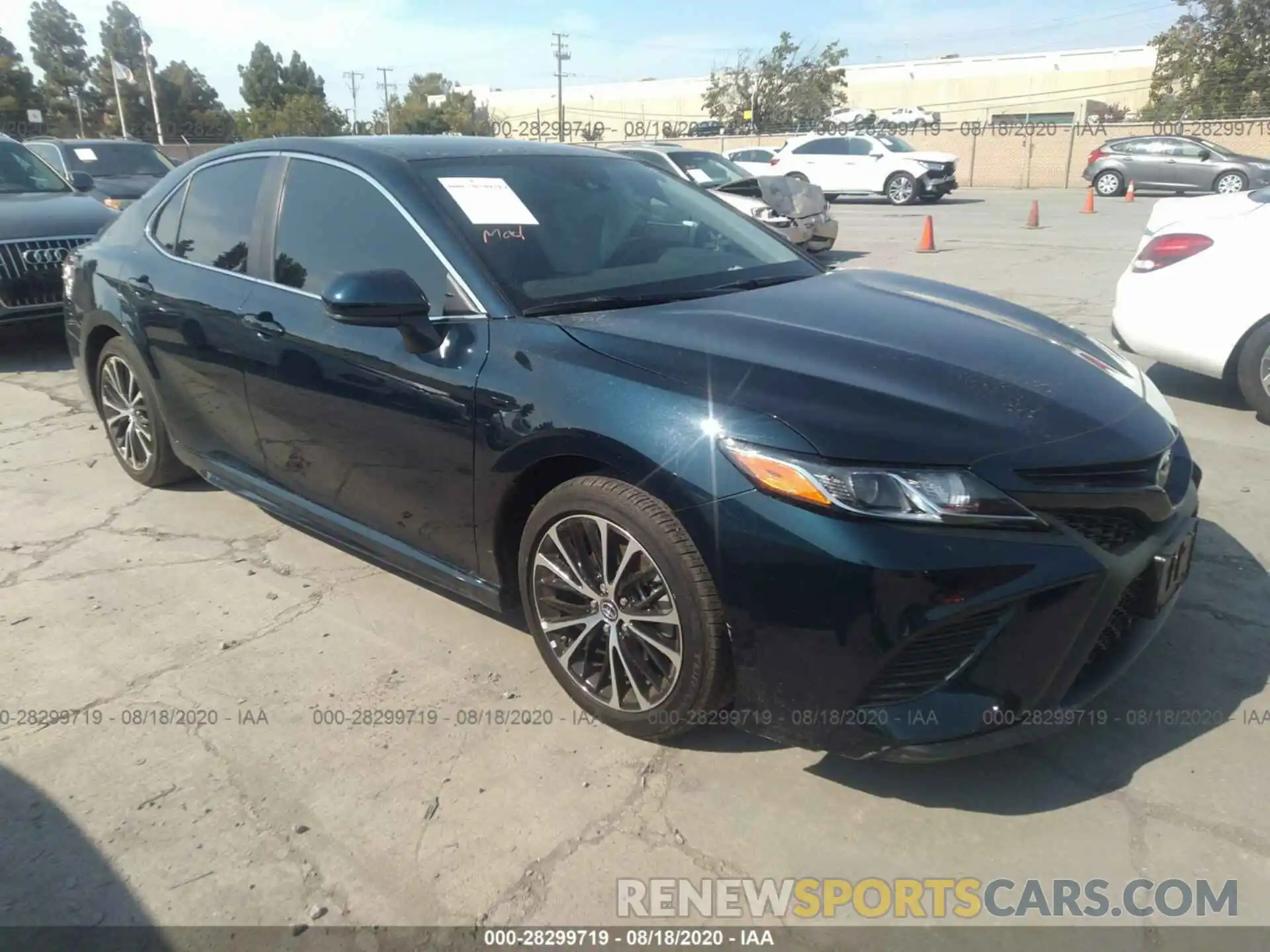 1 Photograph of a damaged car 4T1B11HK8KU826510 TOYOTA CAMRY 2019