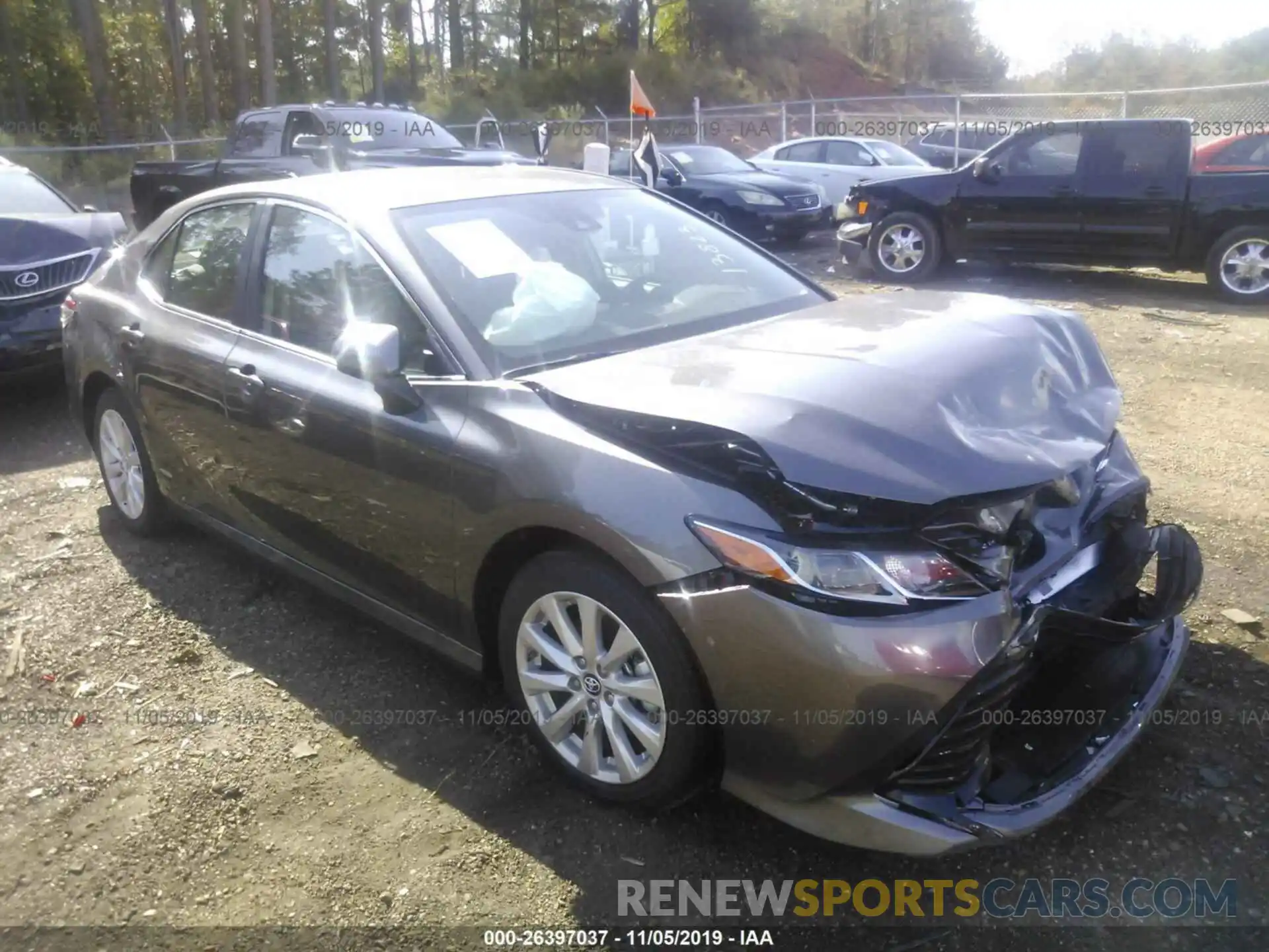 1 Photograph of a damaged car 4T1B11HK8KU829827 TOYOTA CAMRY 2019