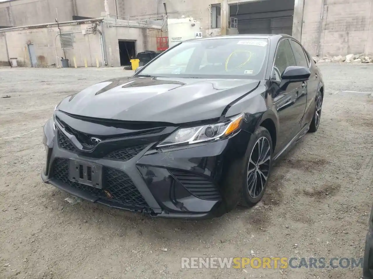 2 Photograph of a damaged car 4T1B11HK8KU831044 TOYOTA CAMRY 2019