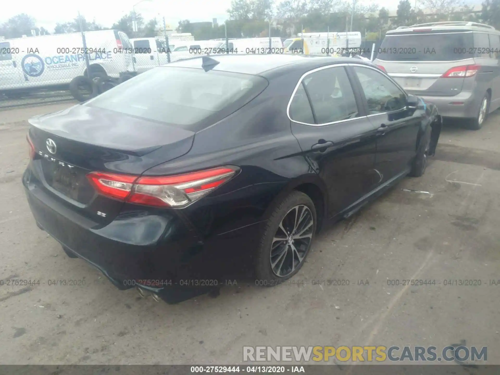 4 Фотография поврежденного автомобиля 4T1B11HK8KU832453 TOYOTA CAMRY 2019