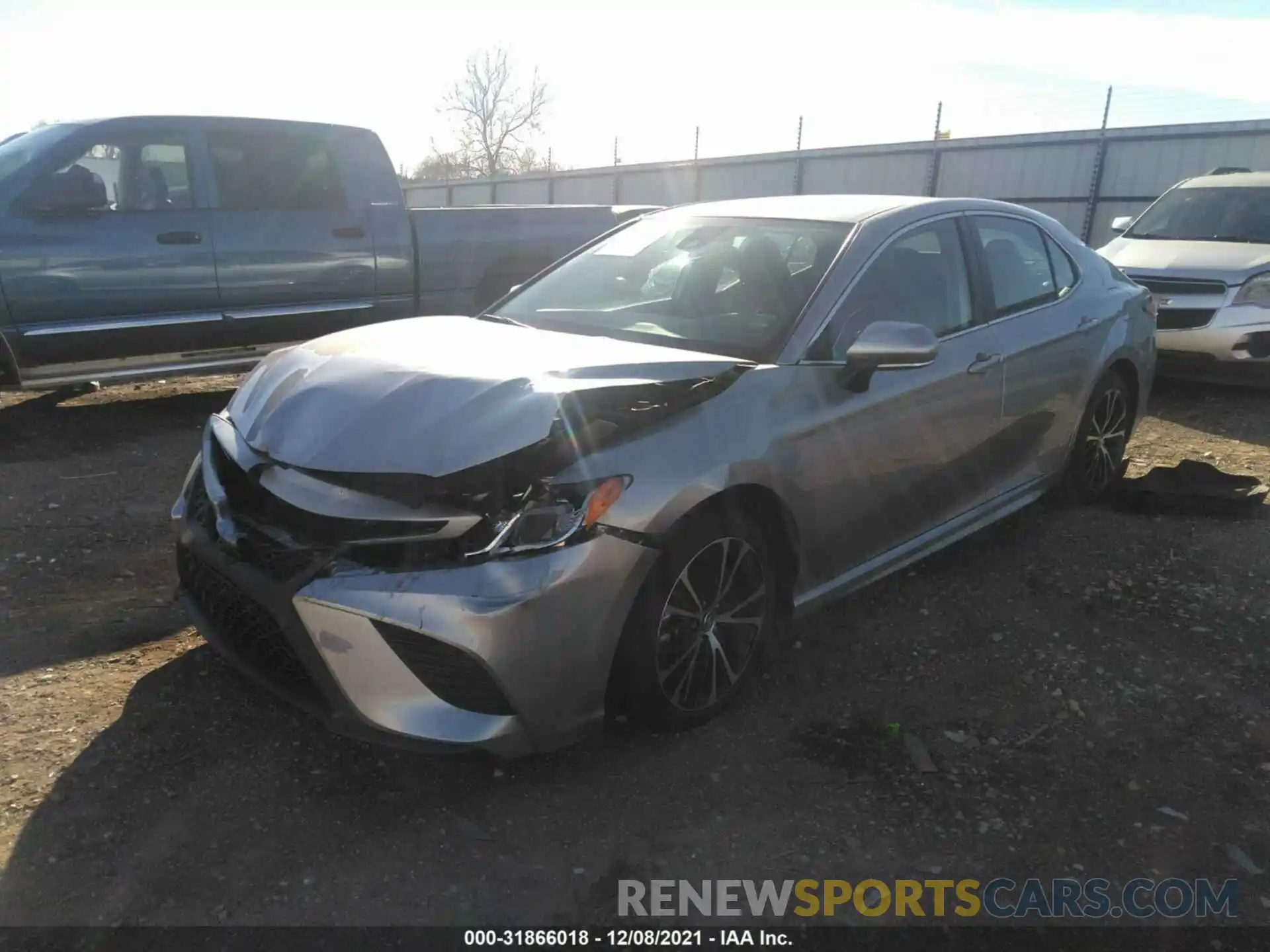 2 Photograph of a damaged car 4T1B11HK8KU832503 TOYOTA CAMRY 2019