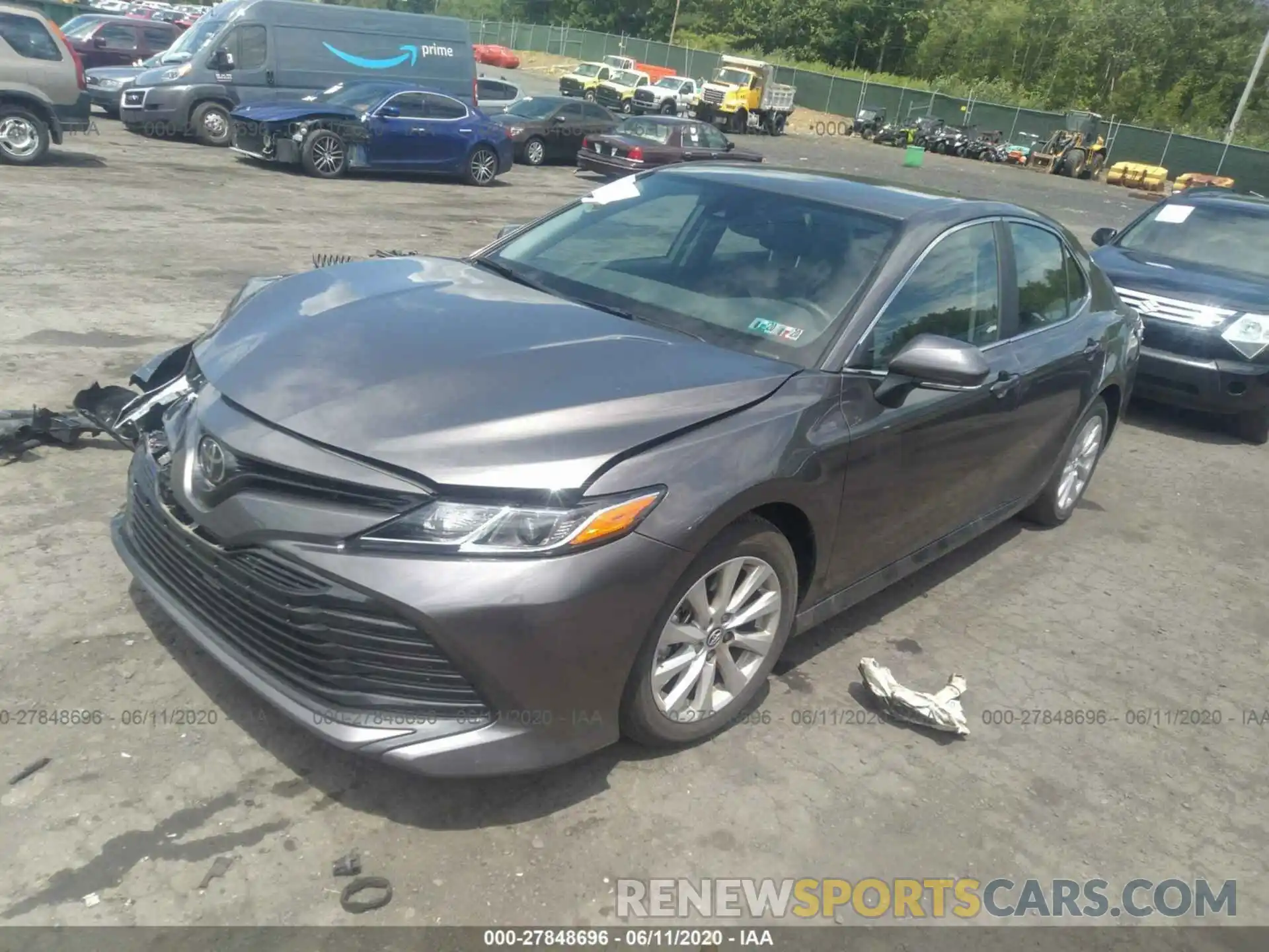 2 Photograph of a damaged car 4T1B11HK8KU834106 TOYOTA CAMRY 2019