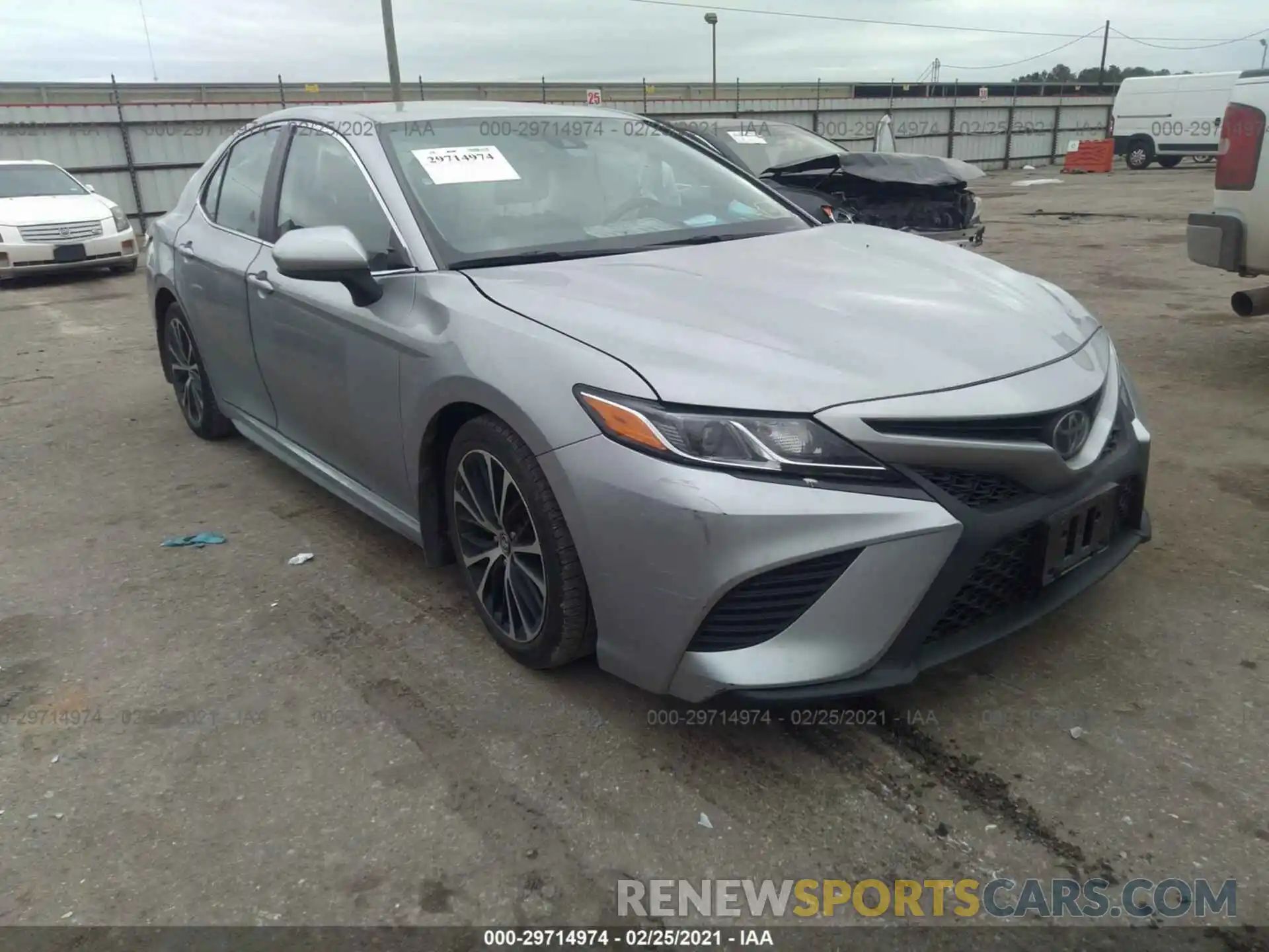 1 Photograph of a damaged car 4T1B11HK8KU835238 TOYOTA CAMRY 2019