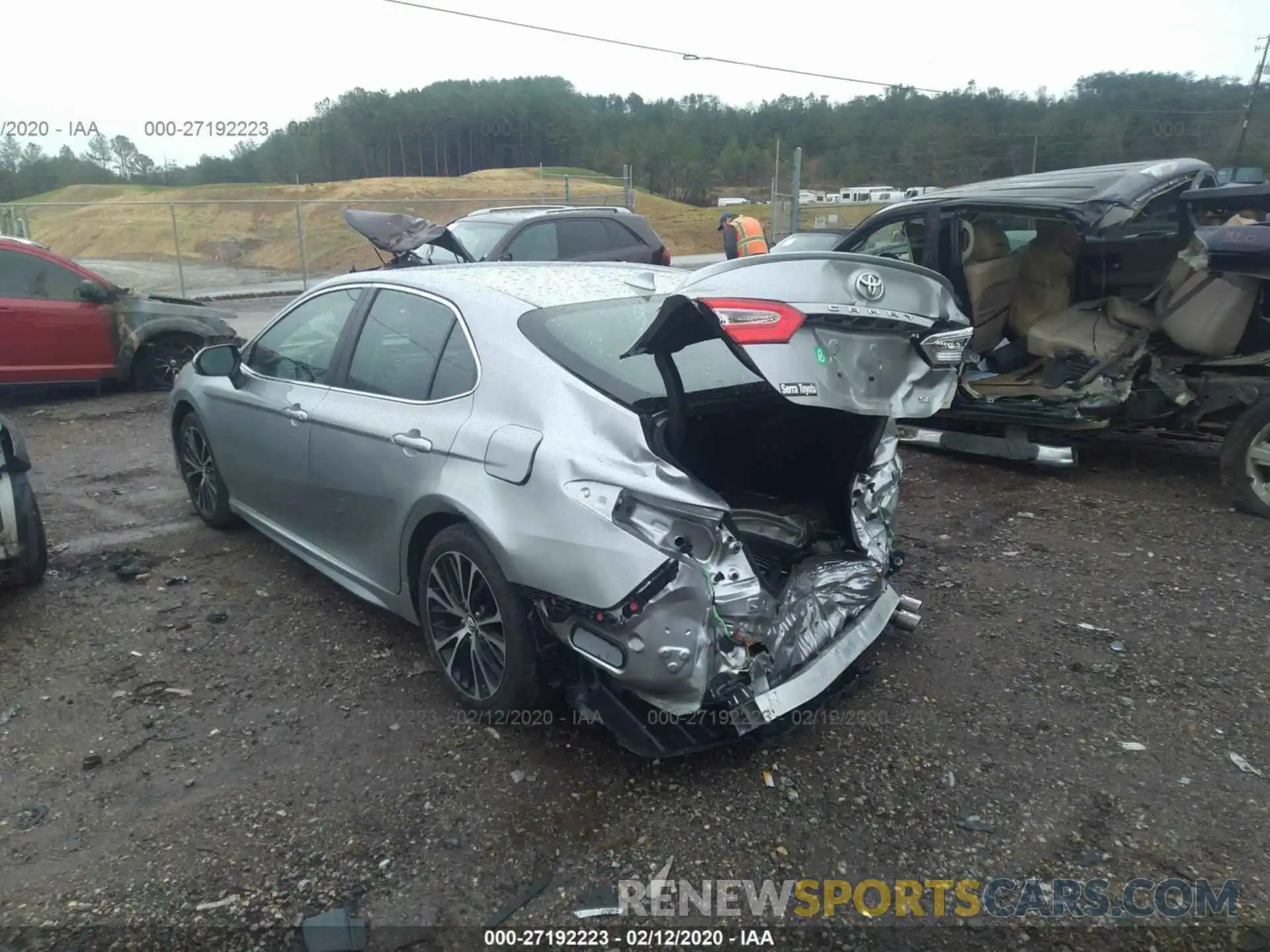 3 Photograph of a damaged car 4T1B11HK8KU835269 TOYOTA CAMRY 2019