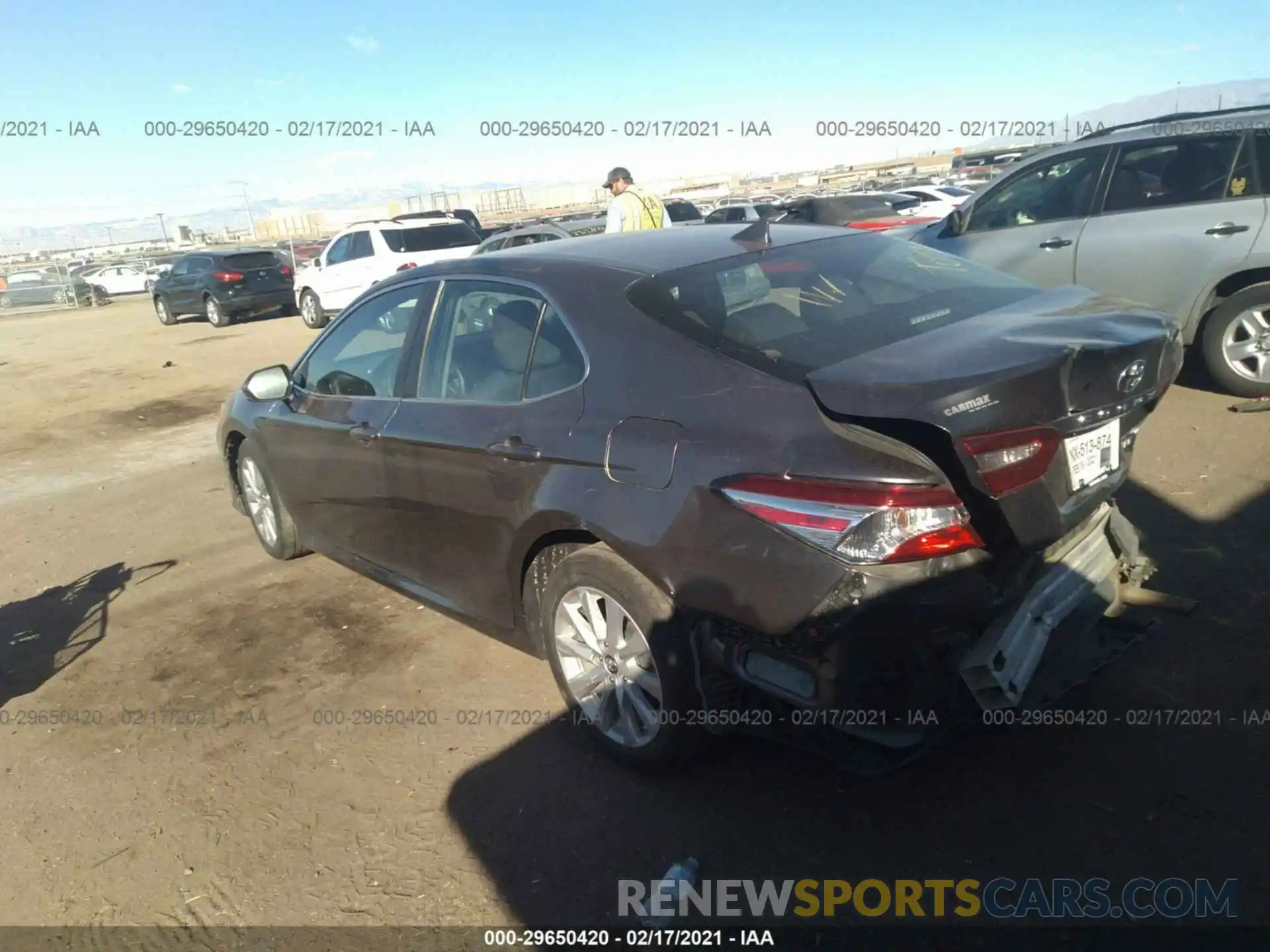 3 Photograph of a damaged car 4T1B11HK8KU839967 TOYOTA CAMRY 2019