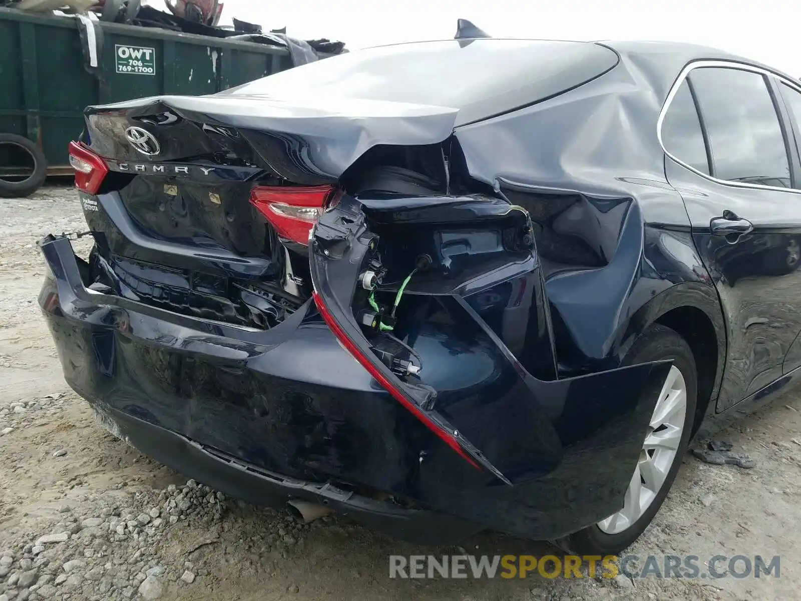 9 Photograph of a damaged car 4T1B11HK8KU840018 TOYOTA CAMRY 2019