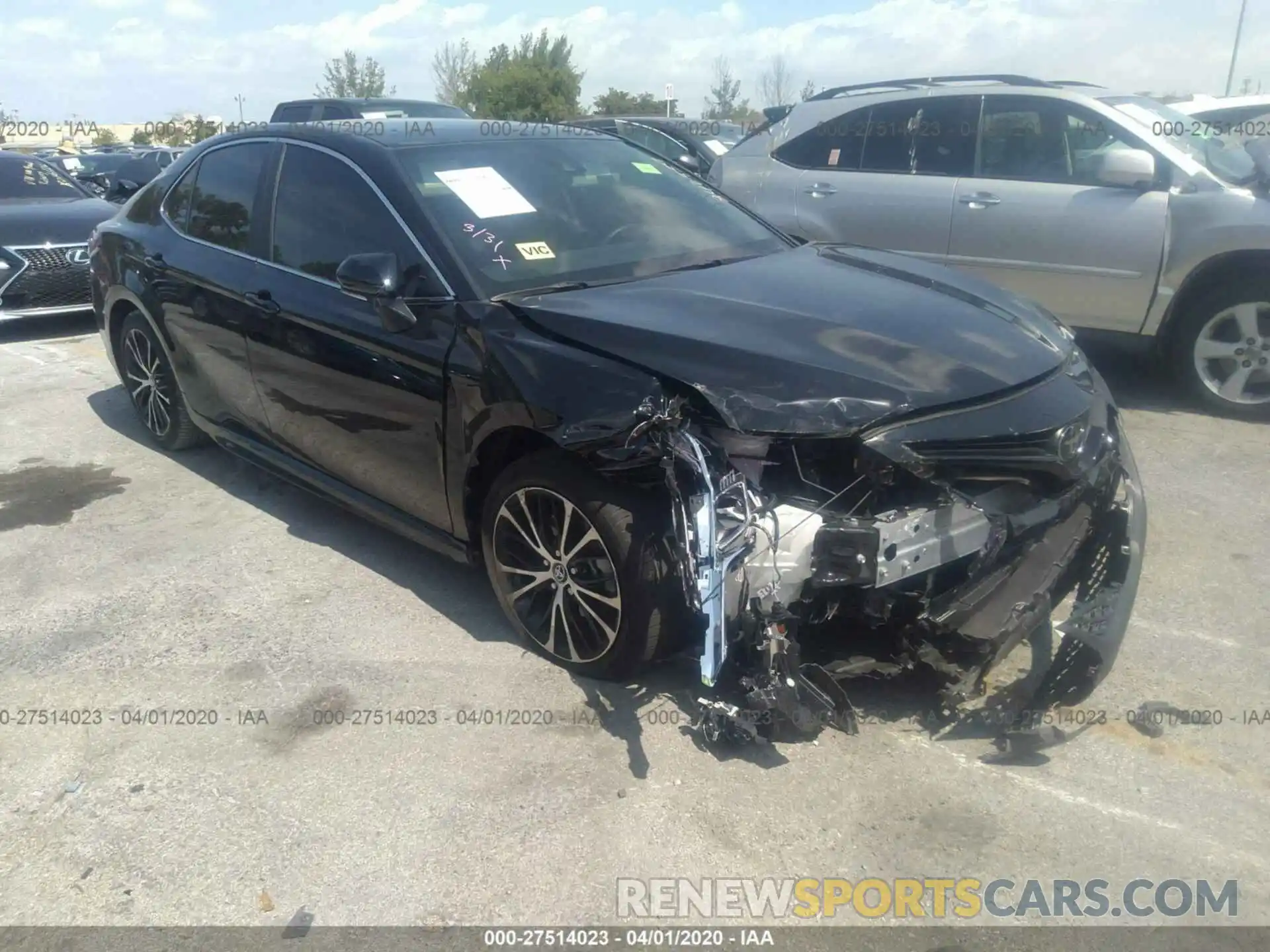 1 Photograph of a damaged car 4T1B11HK8KU842559 TOYOTA CAMRY 2019