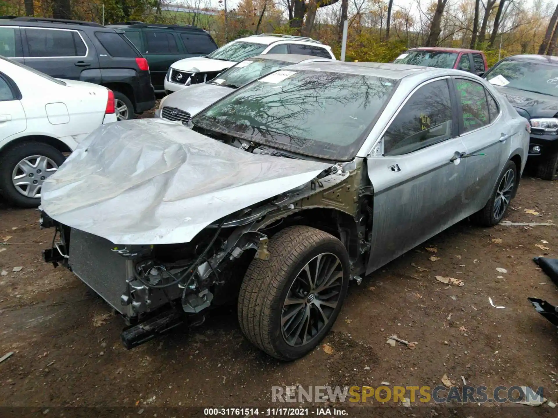 2 Photograph of a damaged car 4T1B11HK8KU844246 TOYOTA CAMRY 2019