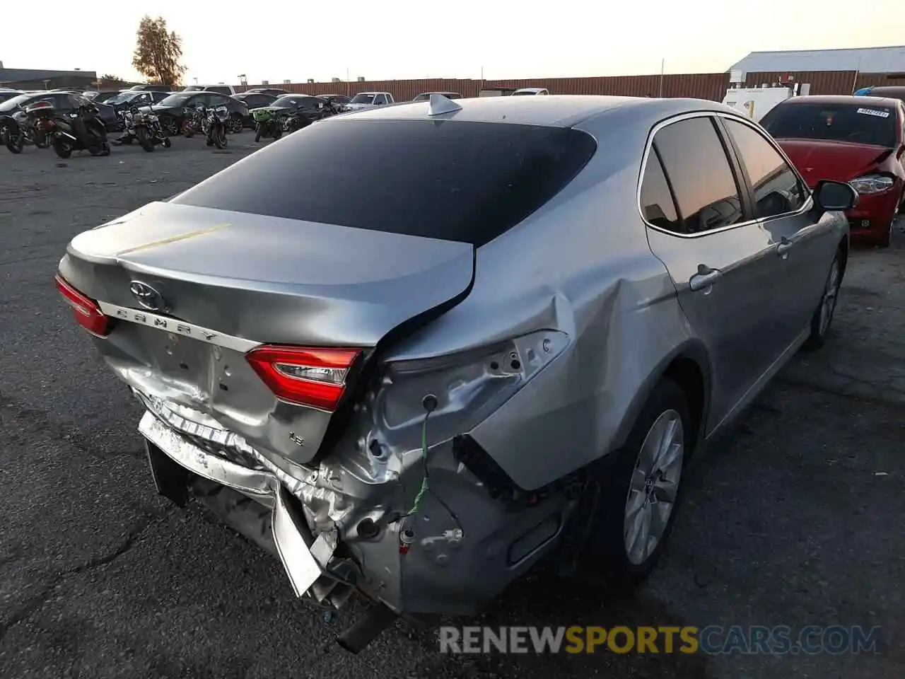 4 Photograph of a damaged car 4T1B11HK8KU844330 TOYOTA CAMRY 2019