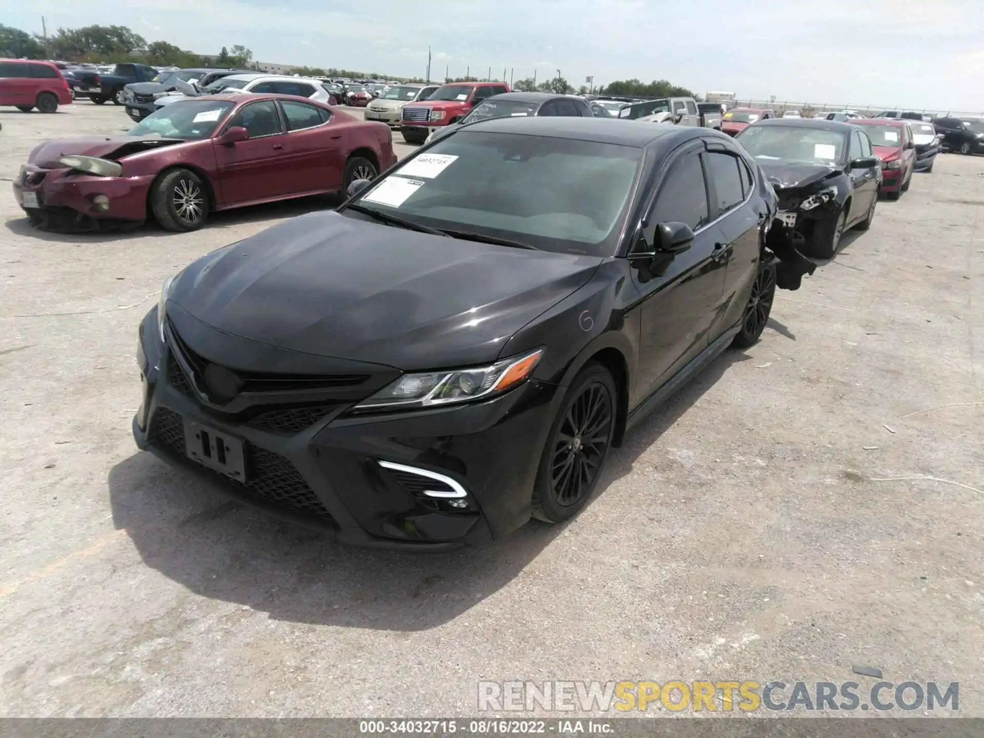 2 Photograph of a damaged car 4T1B11HK8KU846501 TOYOTA CAMRY 2019