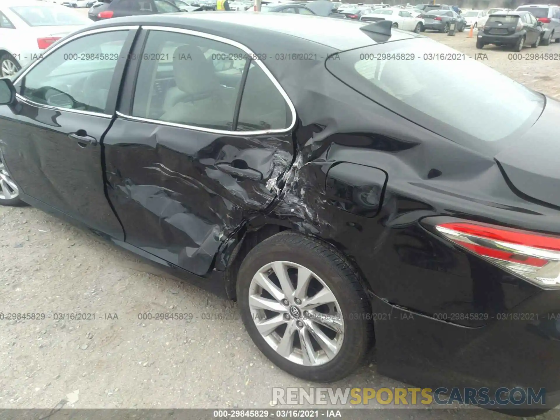 6 Photograph of a damaged car 4T1B11HK8KU850161 TOYOTA CAMRY 2019