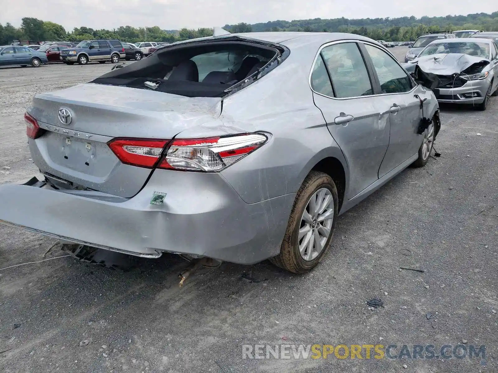 4 Photograph of a damaged car 4T1B11HK8KU851102 TOYOTA CAMRY 2019